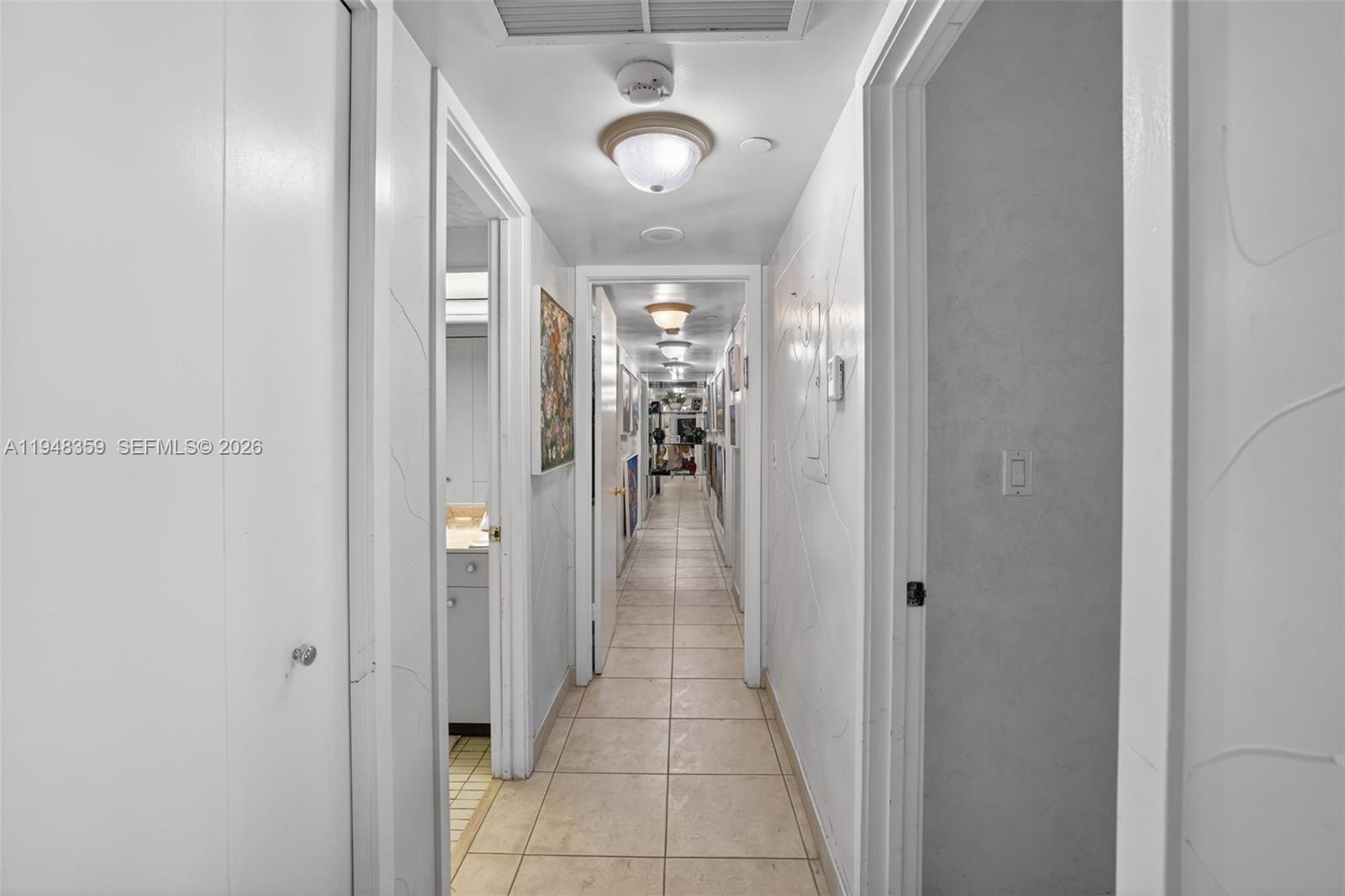 TURNBERRY TOWERS CONDO - Residential