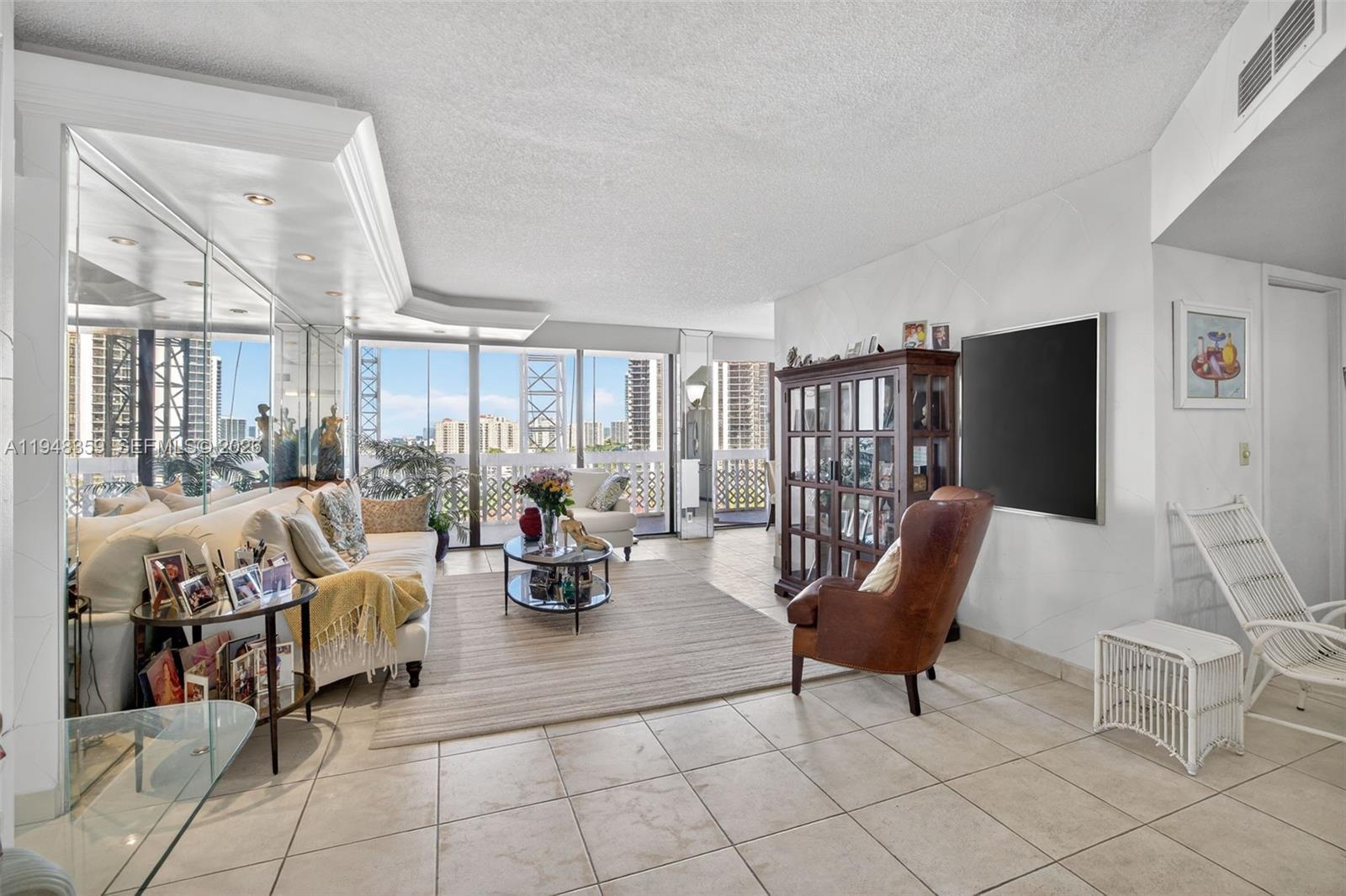 TURNBERRY TOWERS CONDO - Residential
