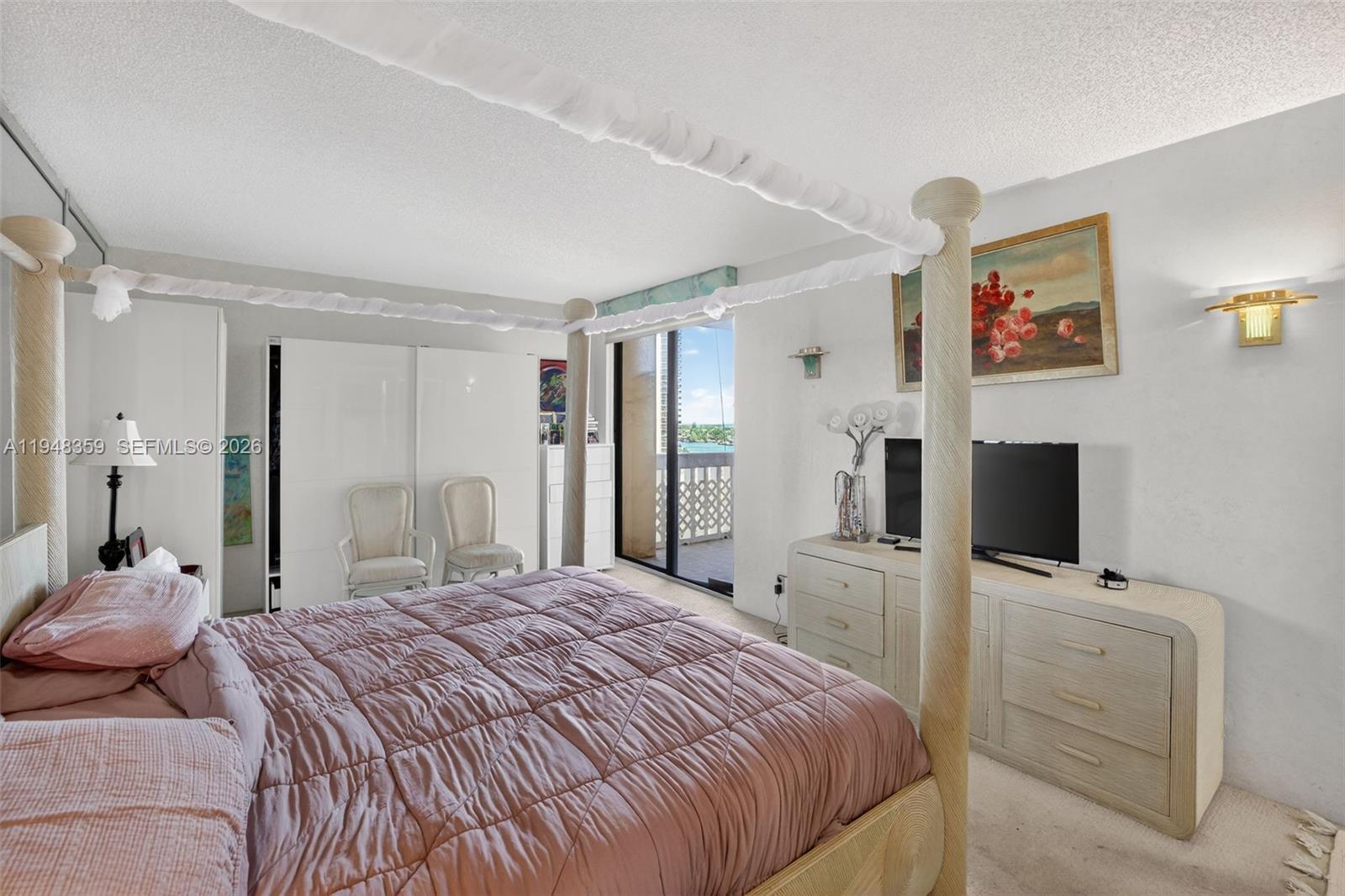 TURNBERRY TOWERS CONDO - Residential