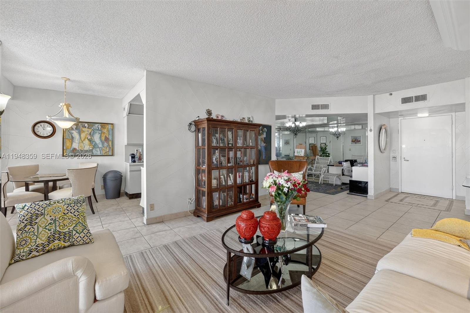 TURNBERRY TOWERS CONDO - Residential