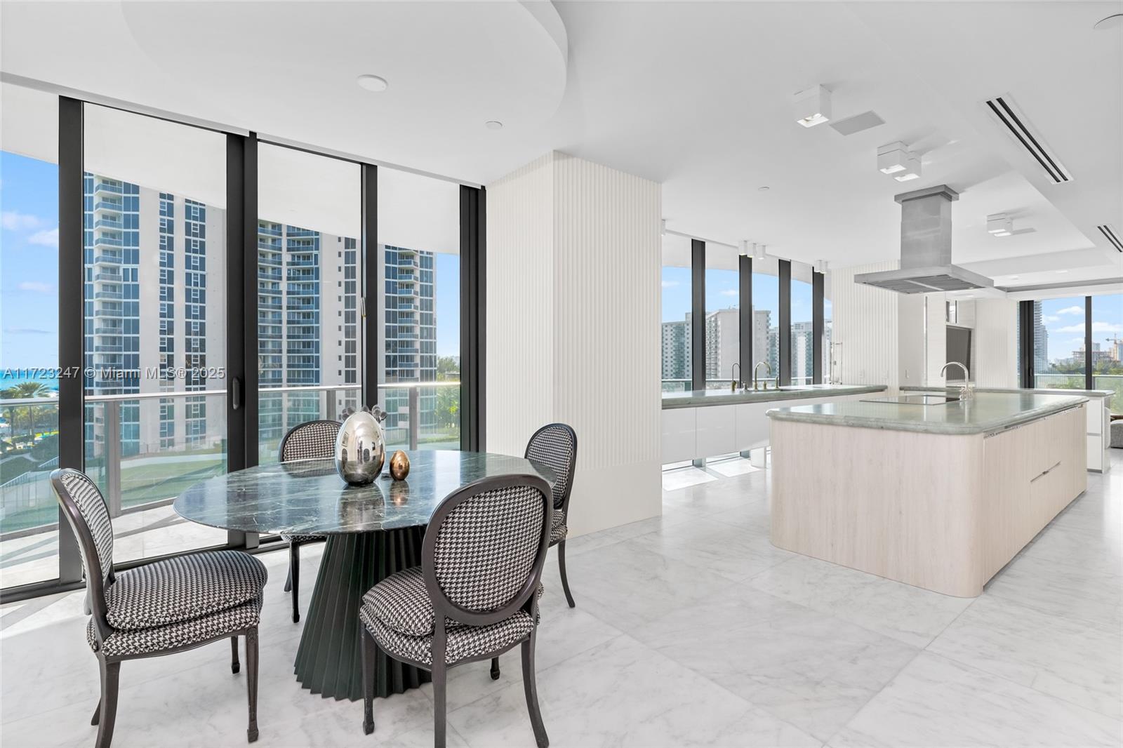 REGALIA CONDO - Residential