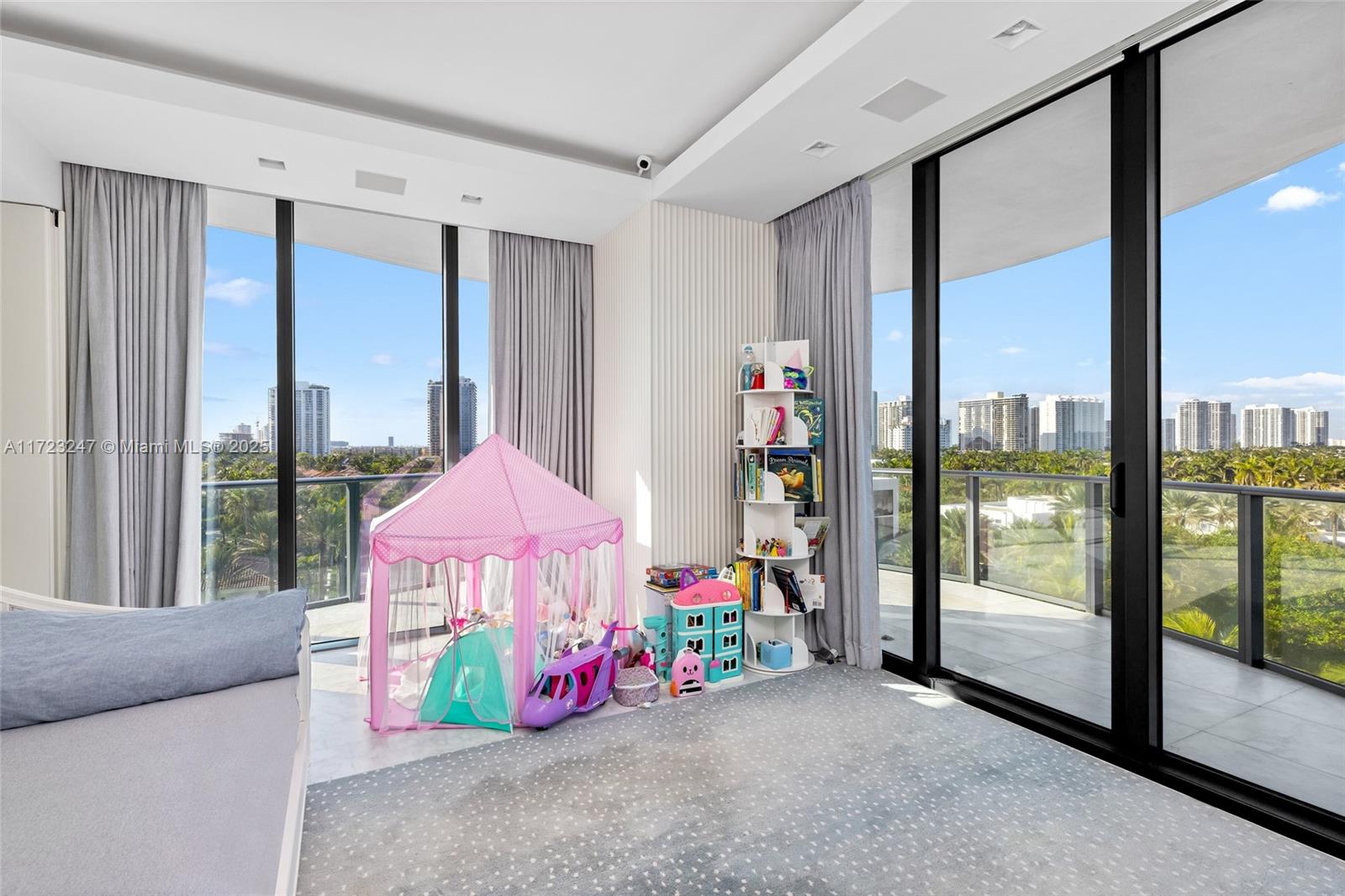 REGALIA CONDO - Residential