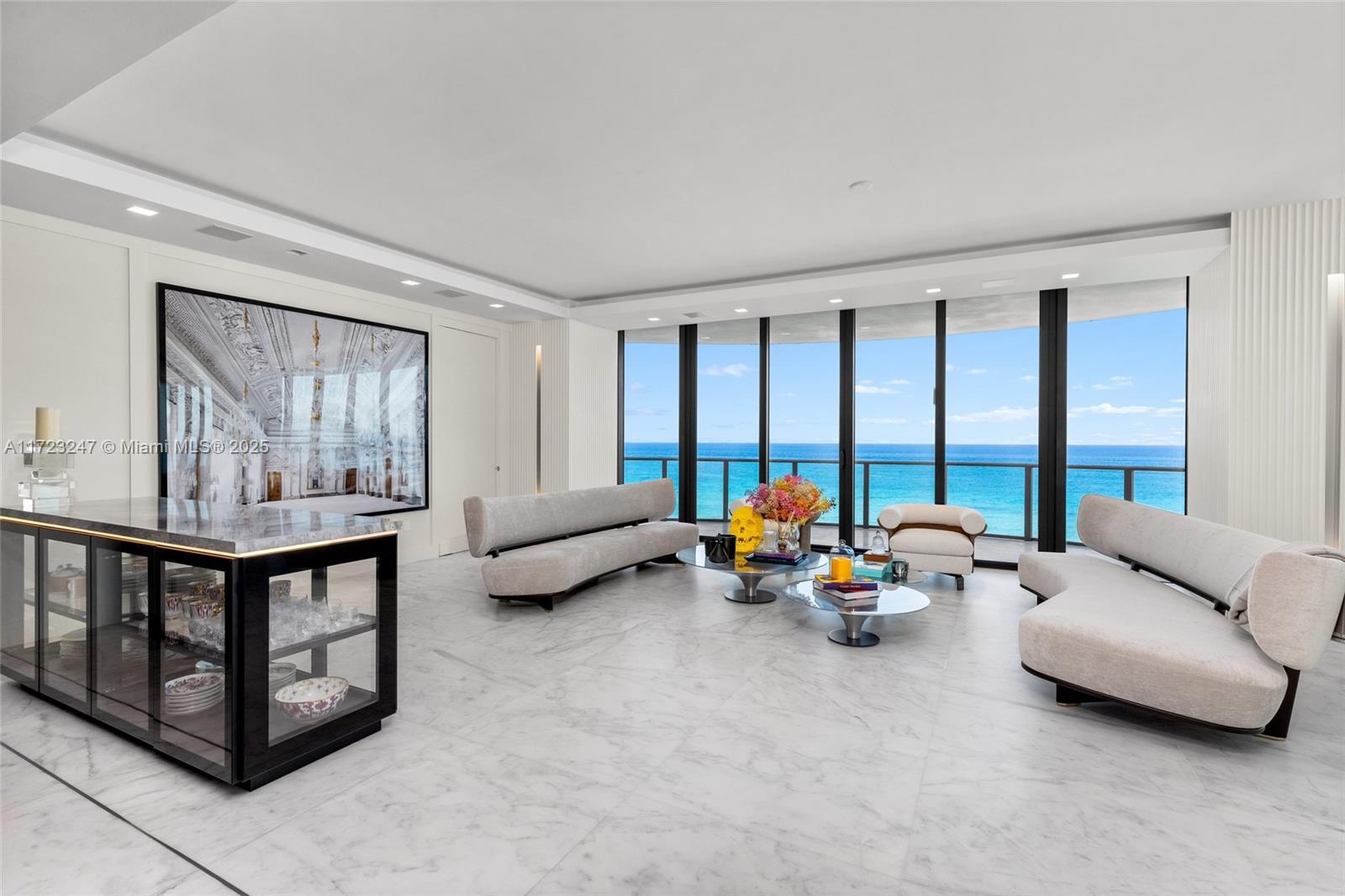 REGALIA CONDO - Residential