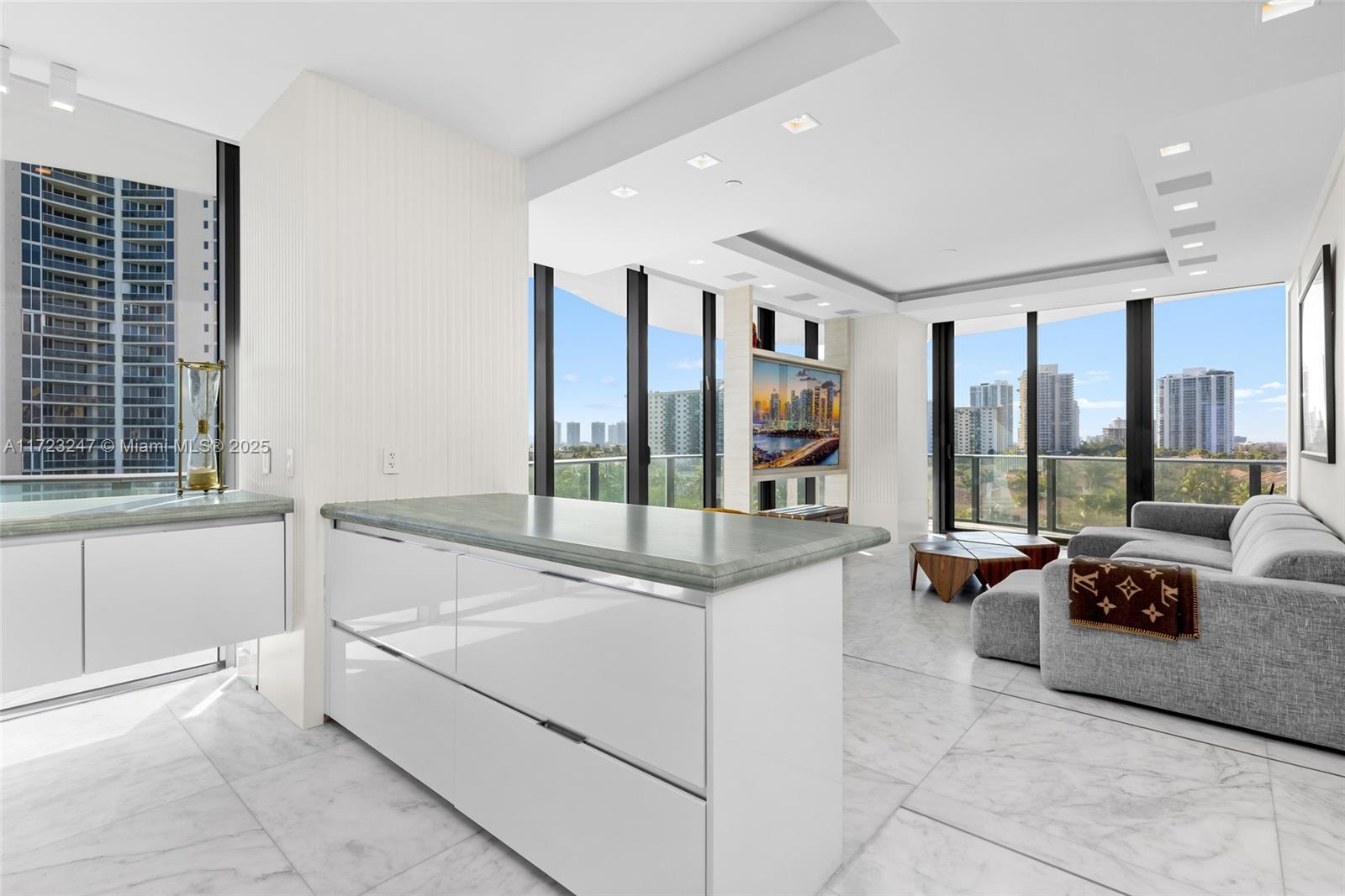 REGALIA CONDO - Residential