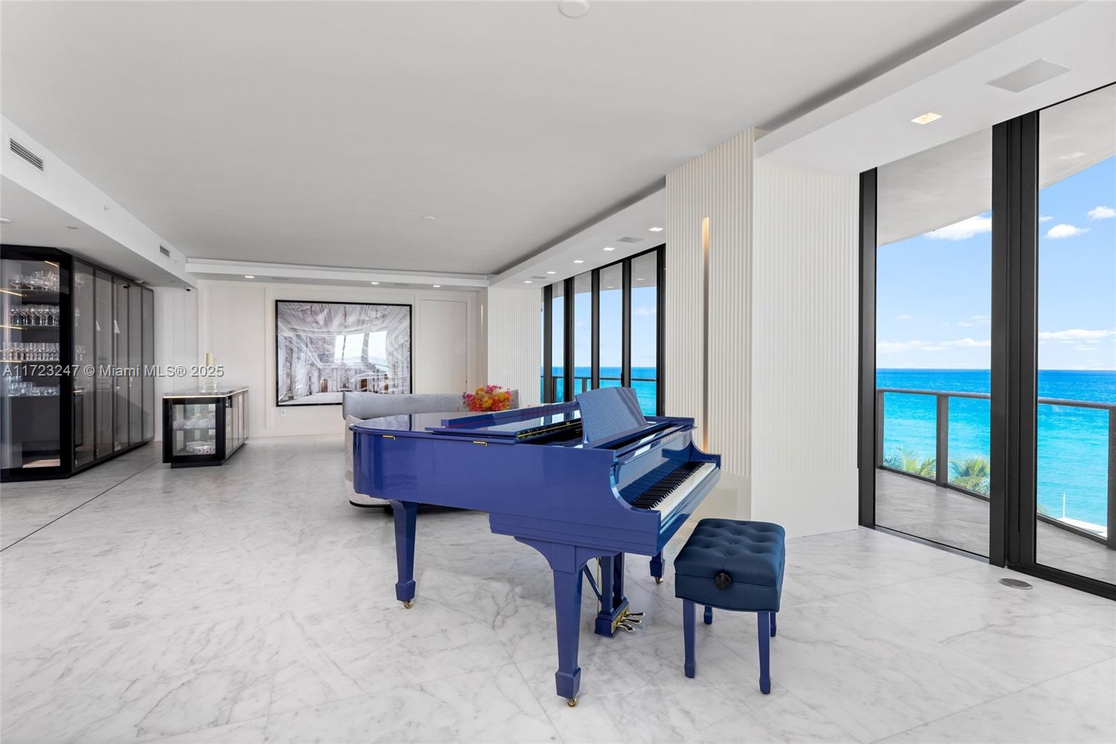 REGALIA CONDO - Residential