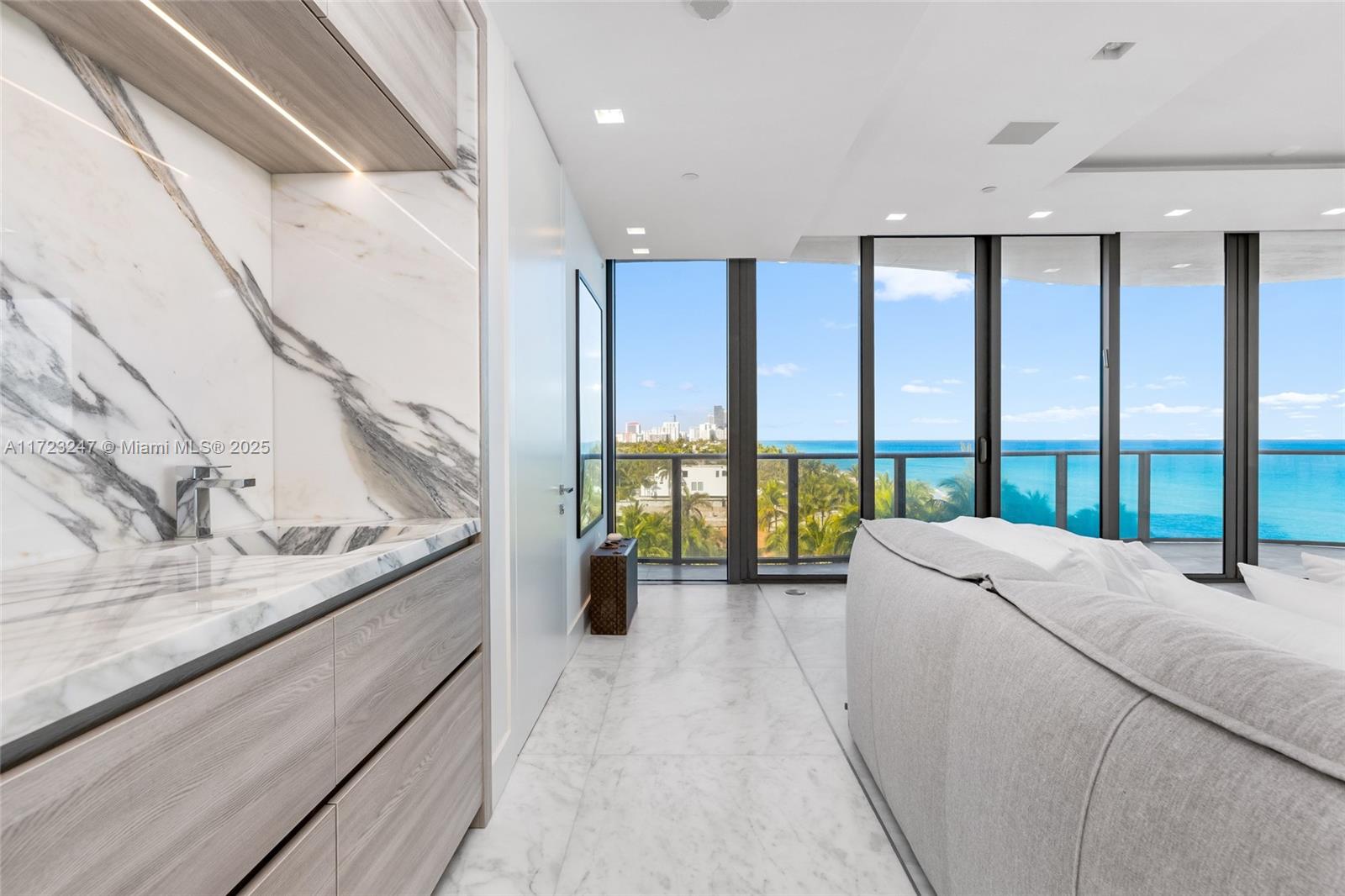 REGALIA CONDO - Residential