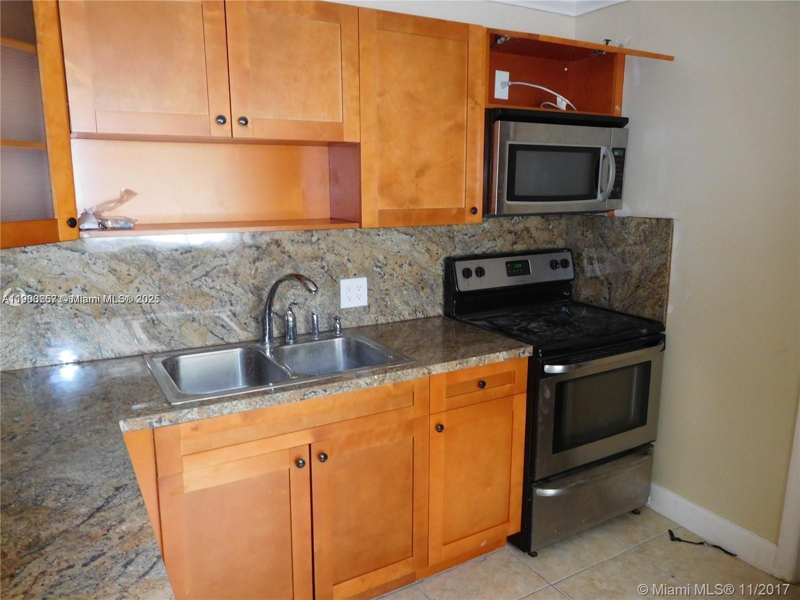 DIXIE GARDENS - Residential Lease
