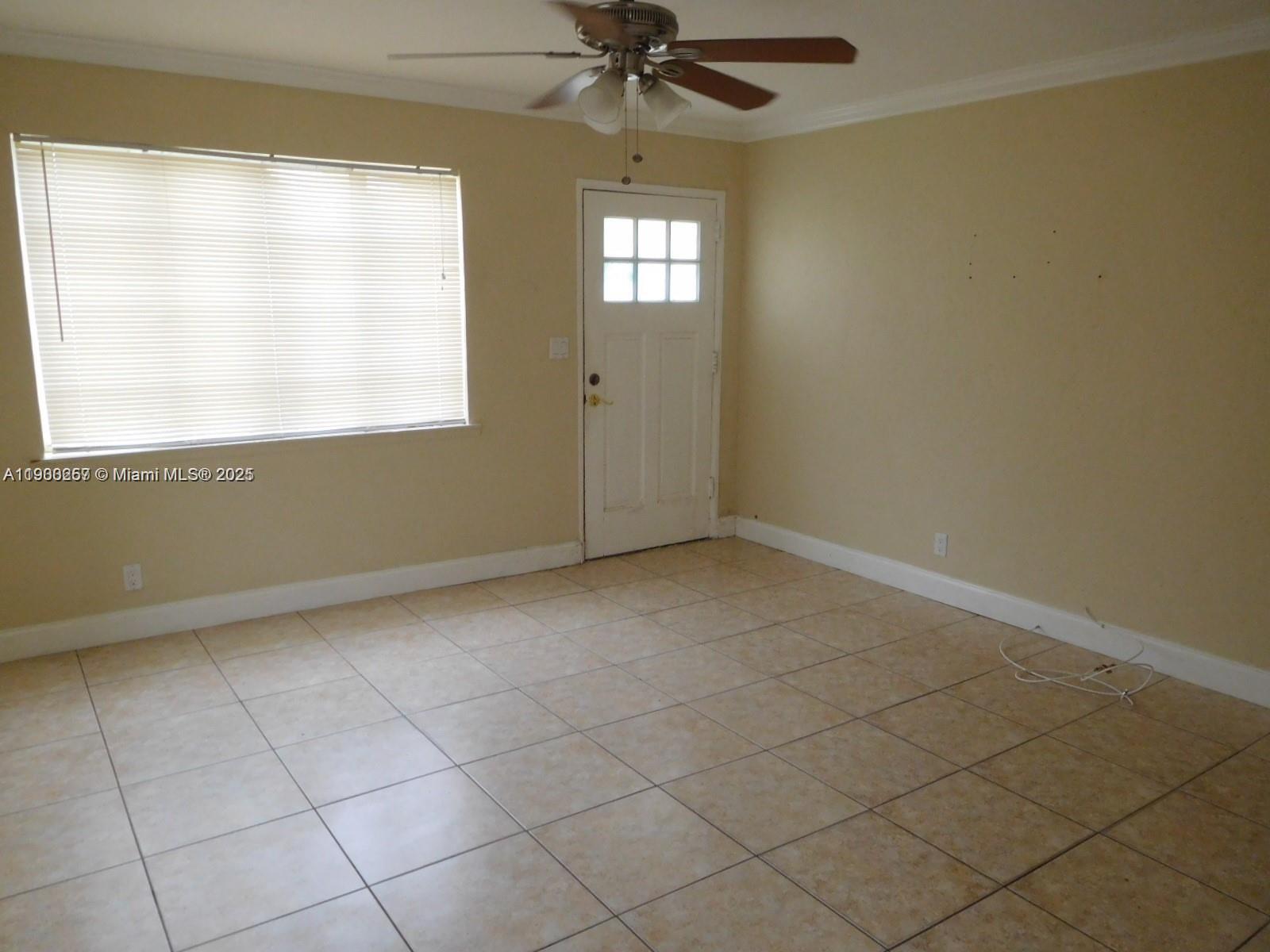 DIXIE GARDENS - Residential Lease