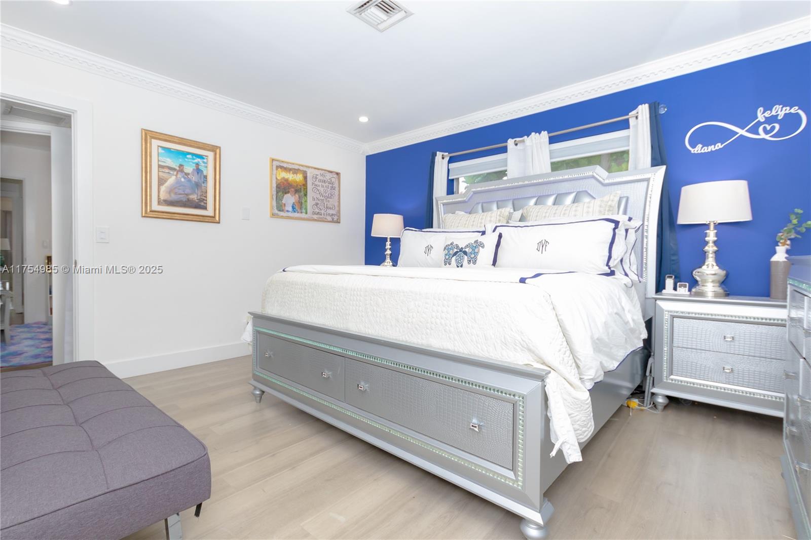 COUNTRY CLUB VILLAGE SEC - Residential Lease