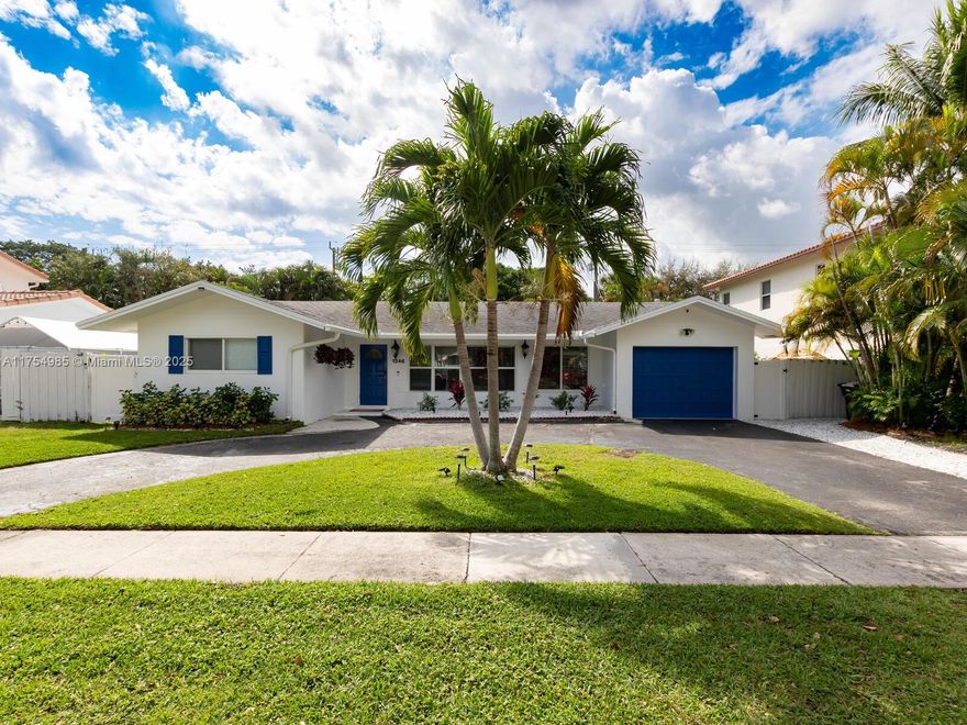 Stunning 4-bed, 2-bath pool home with a hot tub, fully renovated and designed for seasonal rentals! Located just 5 minutes from the beach in East Boca, this beautifully furnished home offers a spacious open floor plan, a modern kitchen with stainless steel appliances, and a private backyard oasis perfect for relaxation. Enjoy resort-style living with a heated pool, hot tub, and outdoor lounge area. Close to top dining, shopping, and entertainment. Flexible lease terms available—perfect for vacationers or corporate stays. Don’t miss this prime rental opportunity!