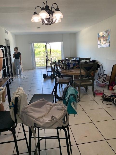 353 W 47 St 5E, Miami Beach, Miami-Dade County, Florida - 3 Bedrooms  
2 Bathrooms - 