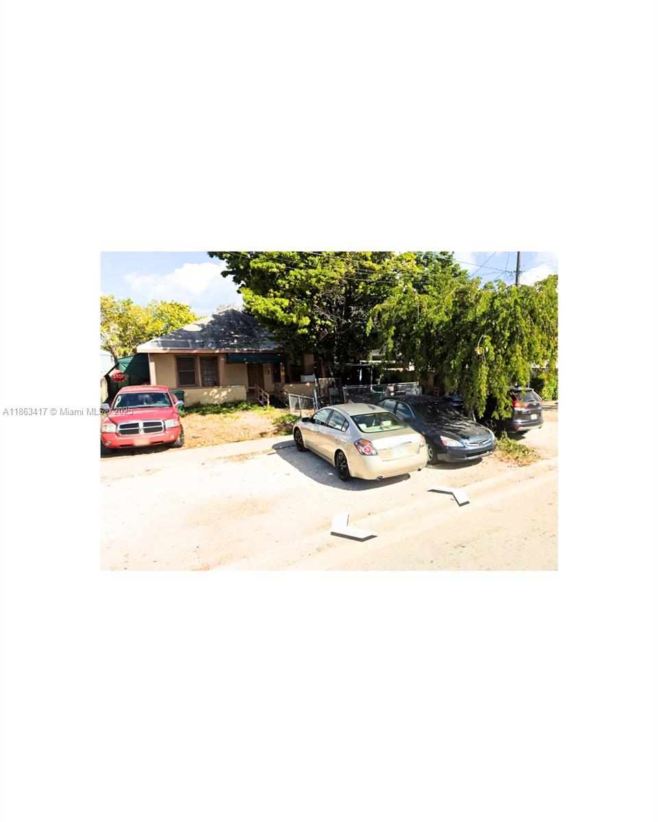 3175 NW 34th St