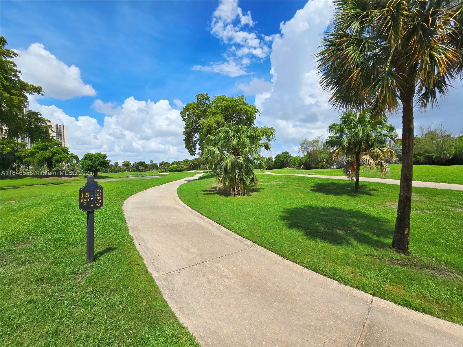 20466 NE 34th Ct 1