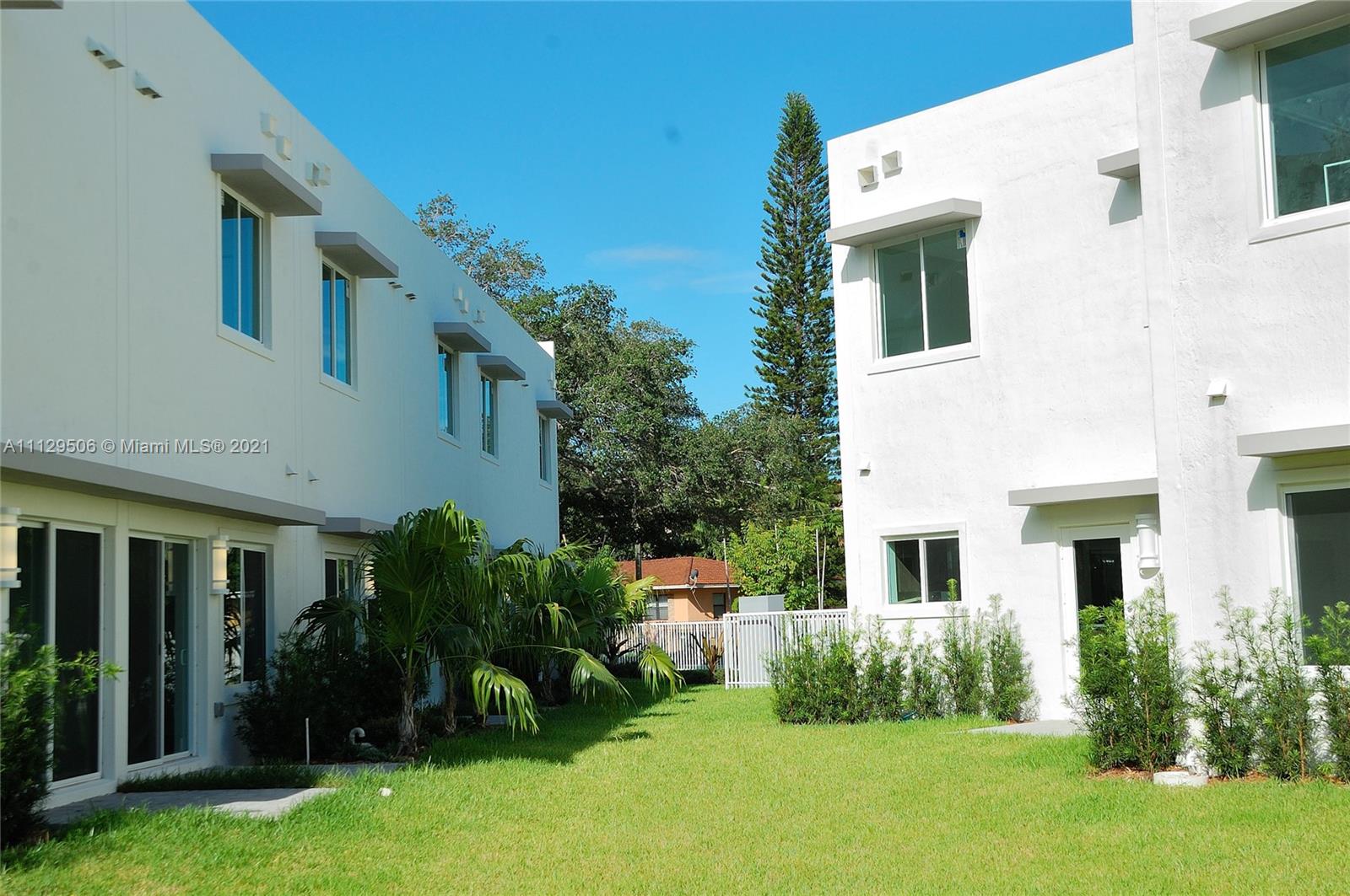EAST OF 5TH TOWNHOMES - Residential Lease