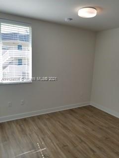 EAST OF 5TH TOWNHOMES - Residential Lease