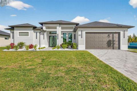 1129 SW 24th St Cape Coral FL 33991