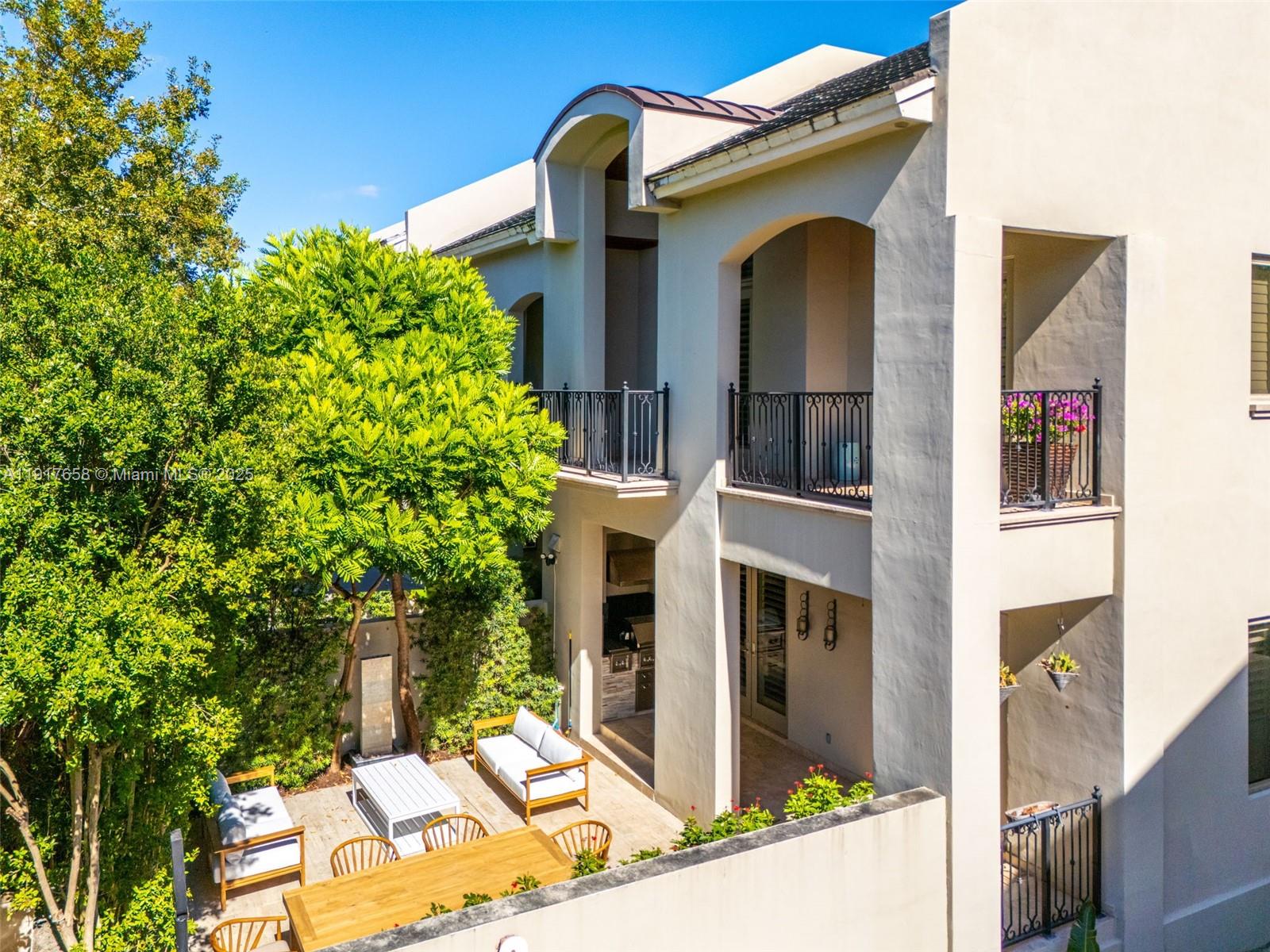 OAK LANE - Residential