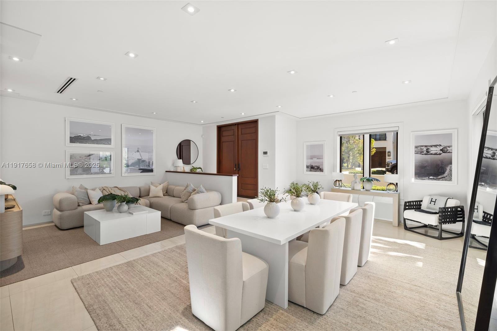 OAK LANE - Residential