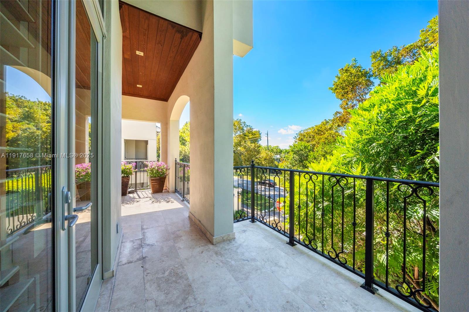 OAK LANE - Residential