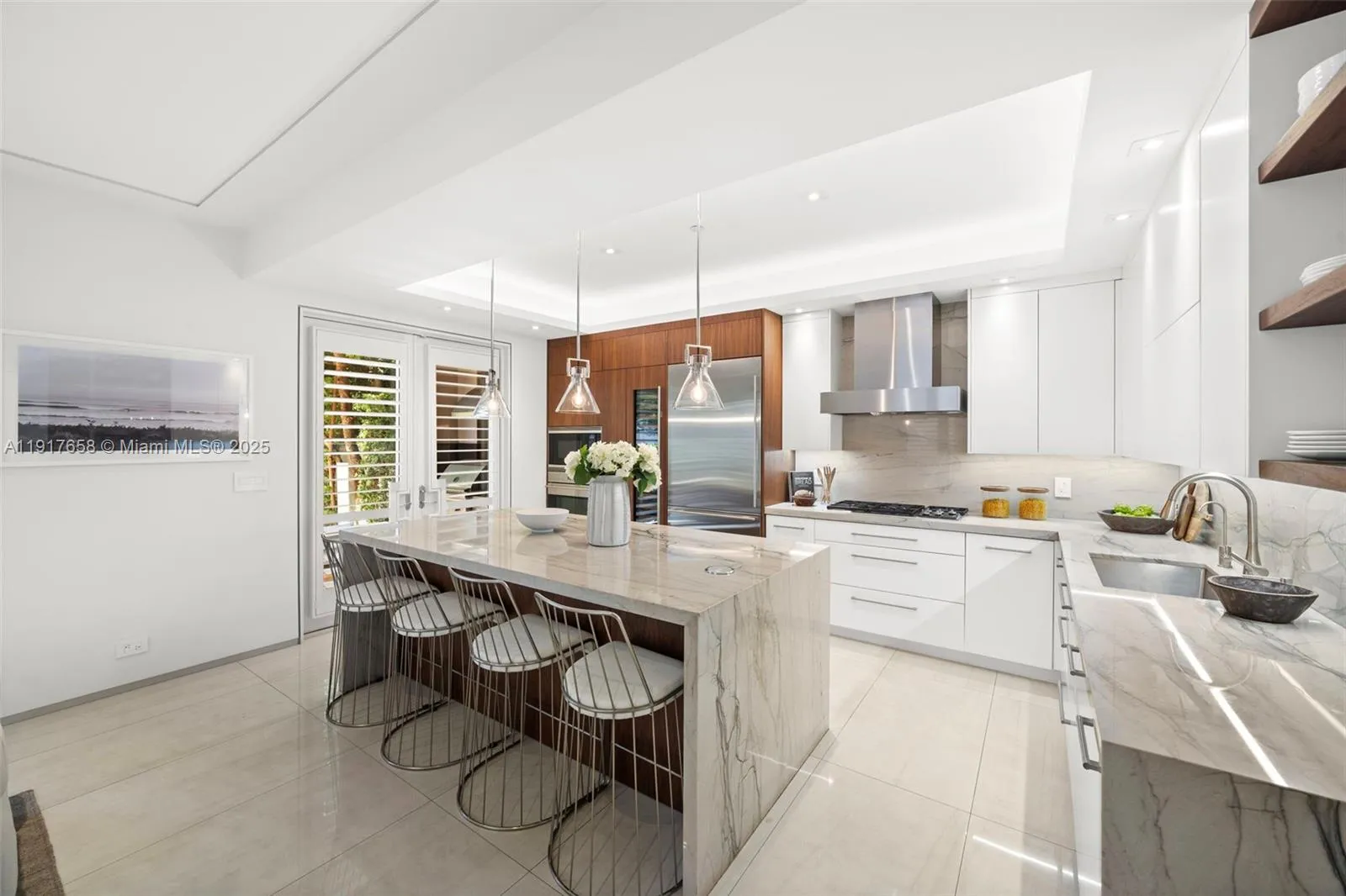 Miami, Florida 33143, United States, 3 Bedrooms Bedrooms, ,5 BathroomsBathrooms,Residential,Active,247049