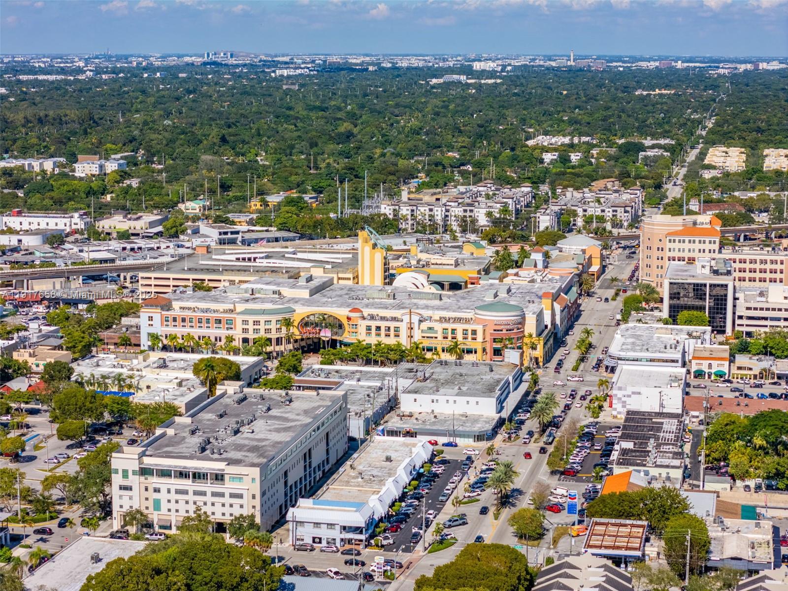 OAK LANE - Residential