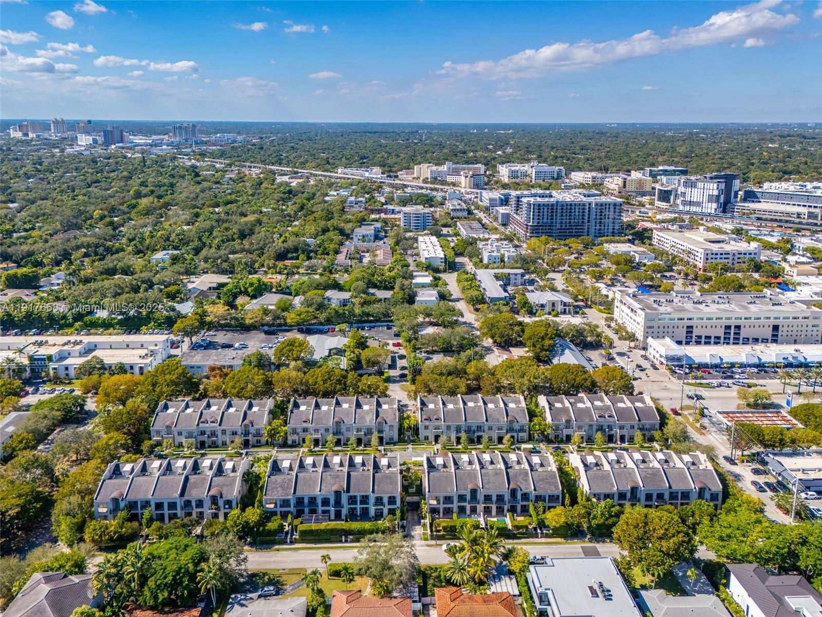 OAK LANE - Residential