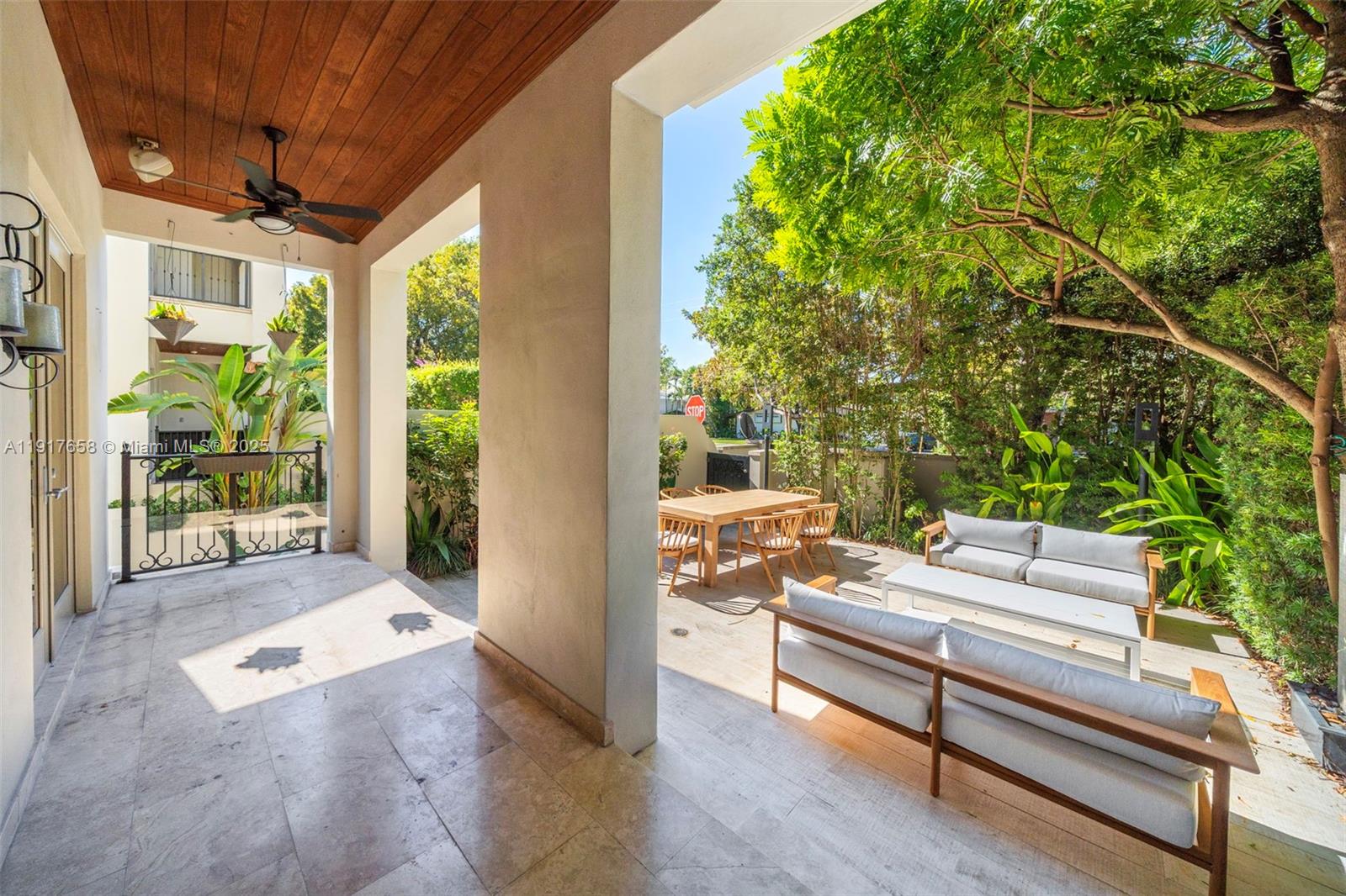 OAK LANE - Residential