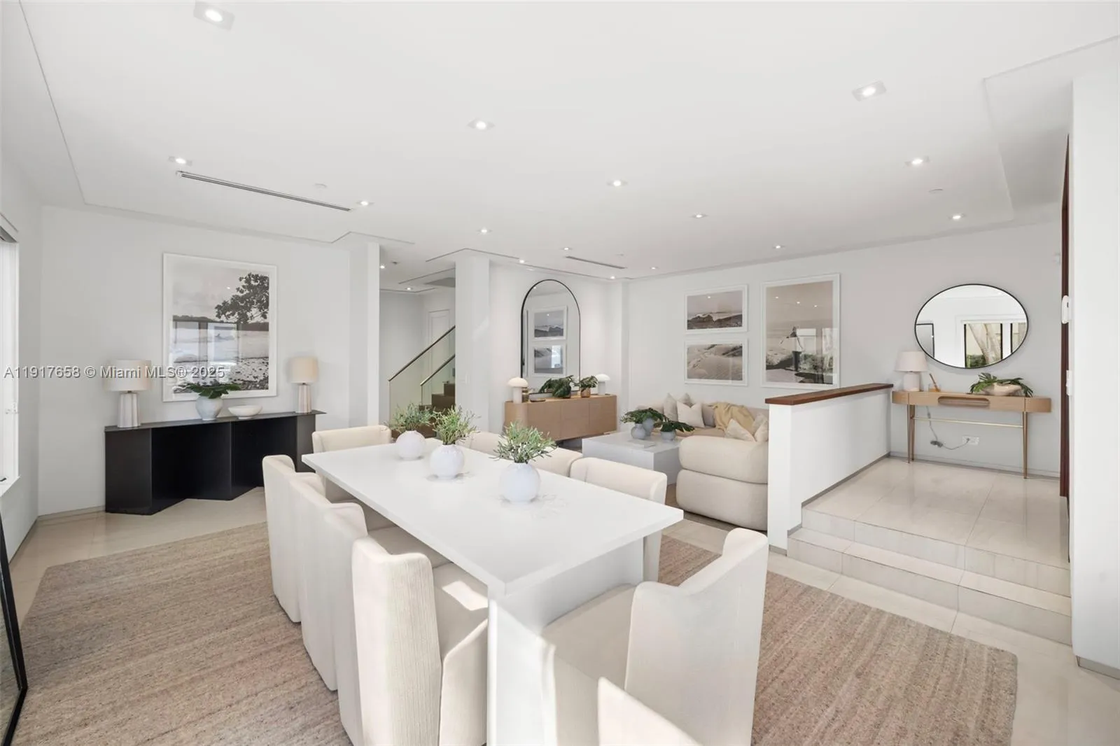 Miami, Florida 33143, United States, 3 Bedrooms Bedrooms, ,5 BathroomsBathrooms,Residential,Active,247049