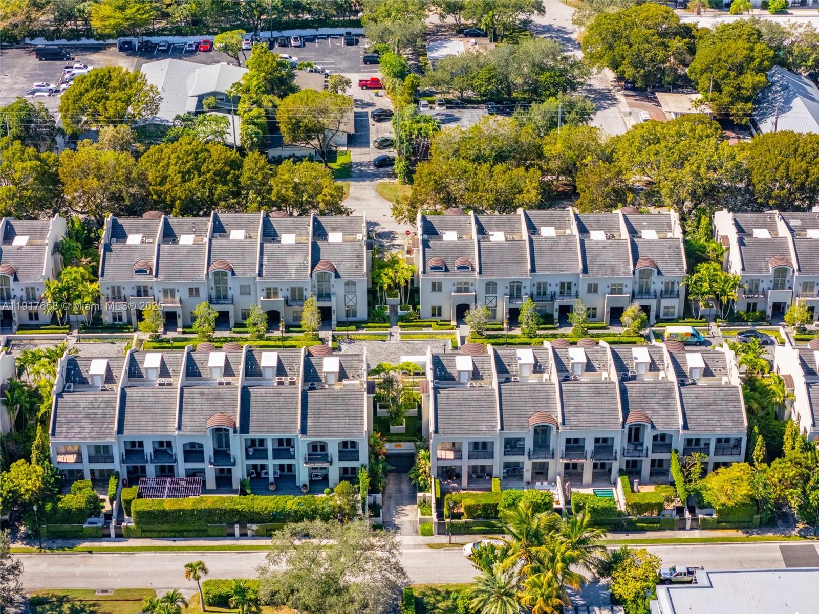 OAK LANE - Residential