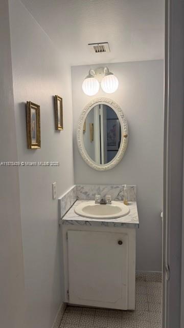 IMPERIAL TOWERS NORTH CON - Residential