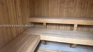 IMPERIAL TOWERS NORTH CON - Residential