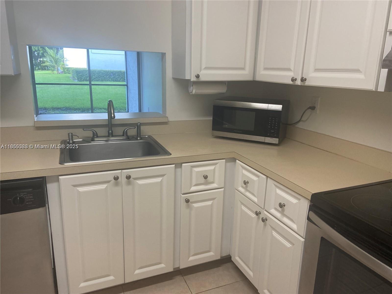 BELASERA AT PINE ISLAND C - Residential Lease