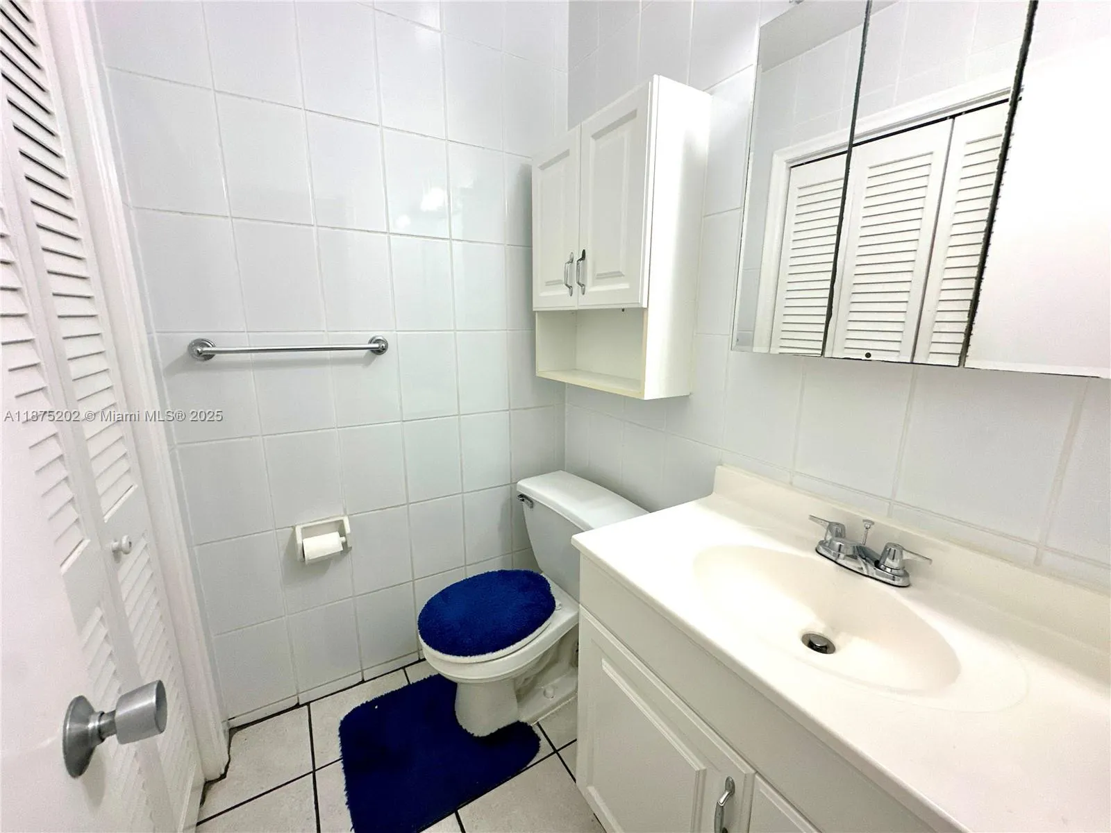 Hollywood, Florida 33021, United States, 1 Bedroom Bedrooms, ,2 BathroomsBathrooms,Residential,Active,210344