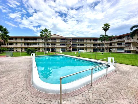 Photo of 5300 Washington St #A139, Hollywood, FL 33021 (MLS # A11875202)