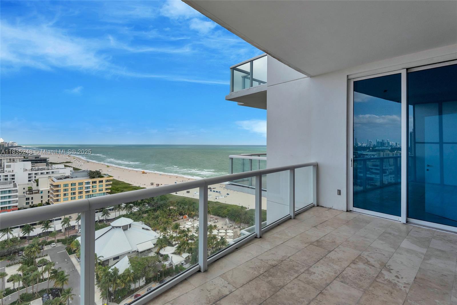 50 S Pointe Dr 2007