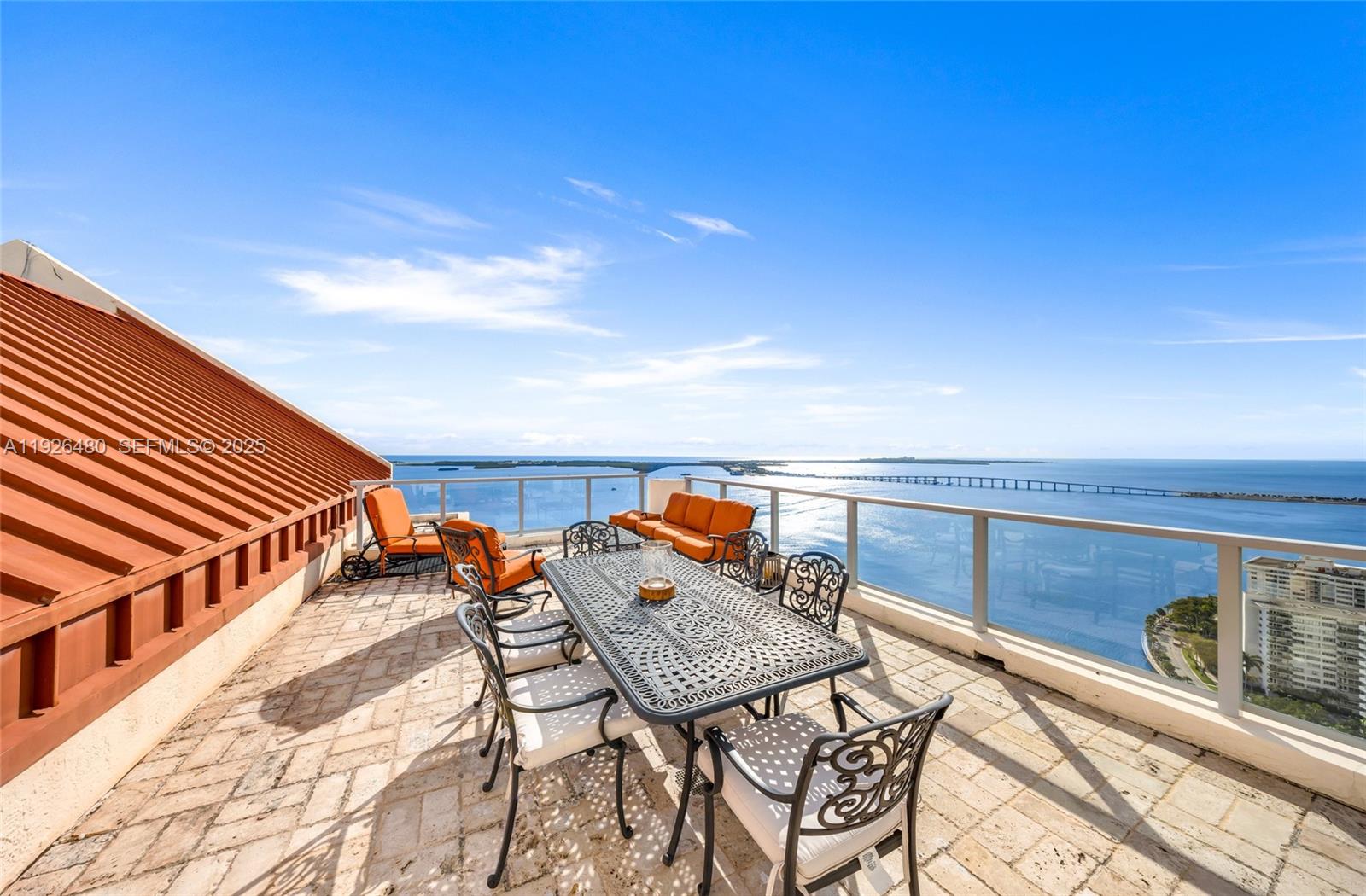 Brickell Bayfront - Residential