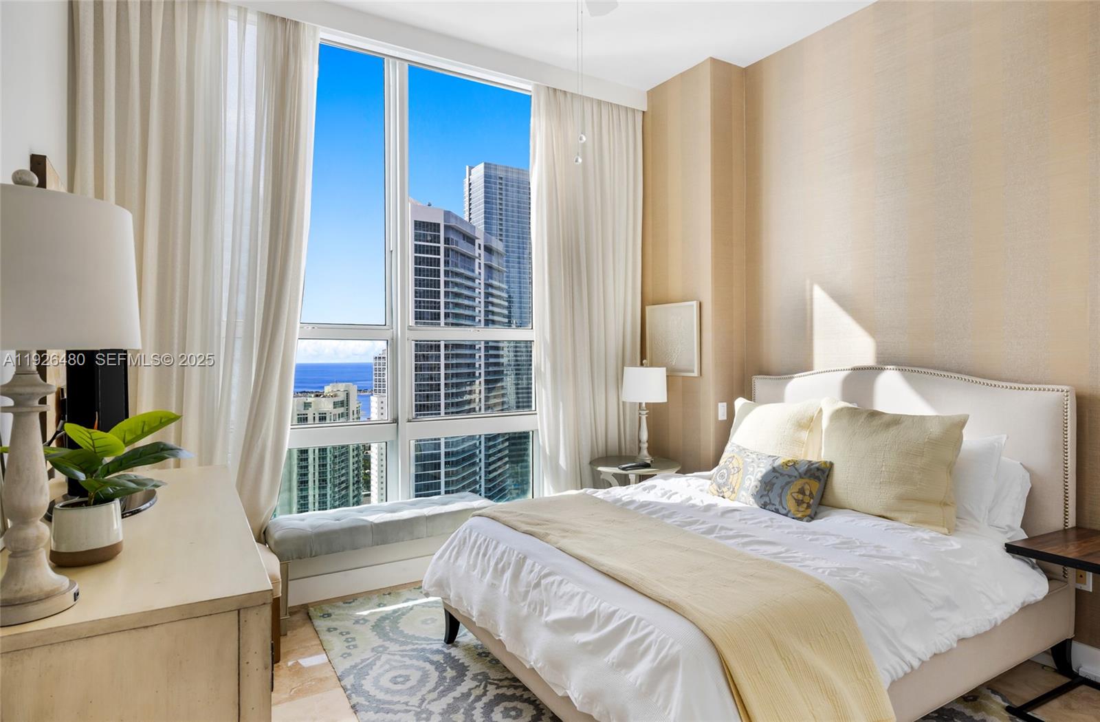 Brickell Bayfront - Residential