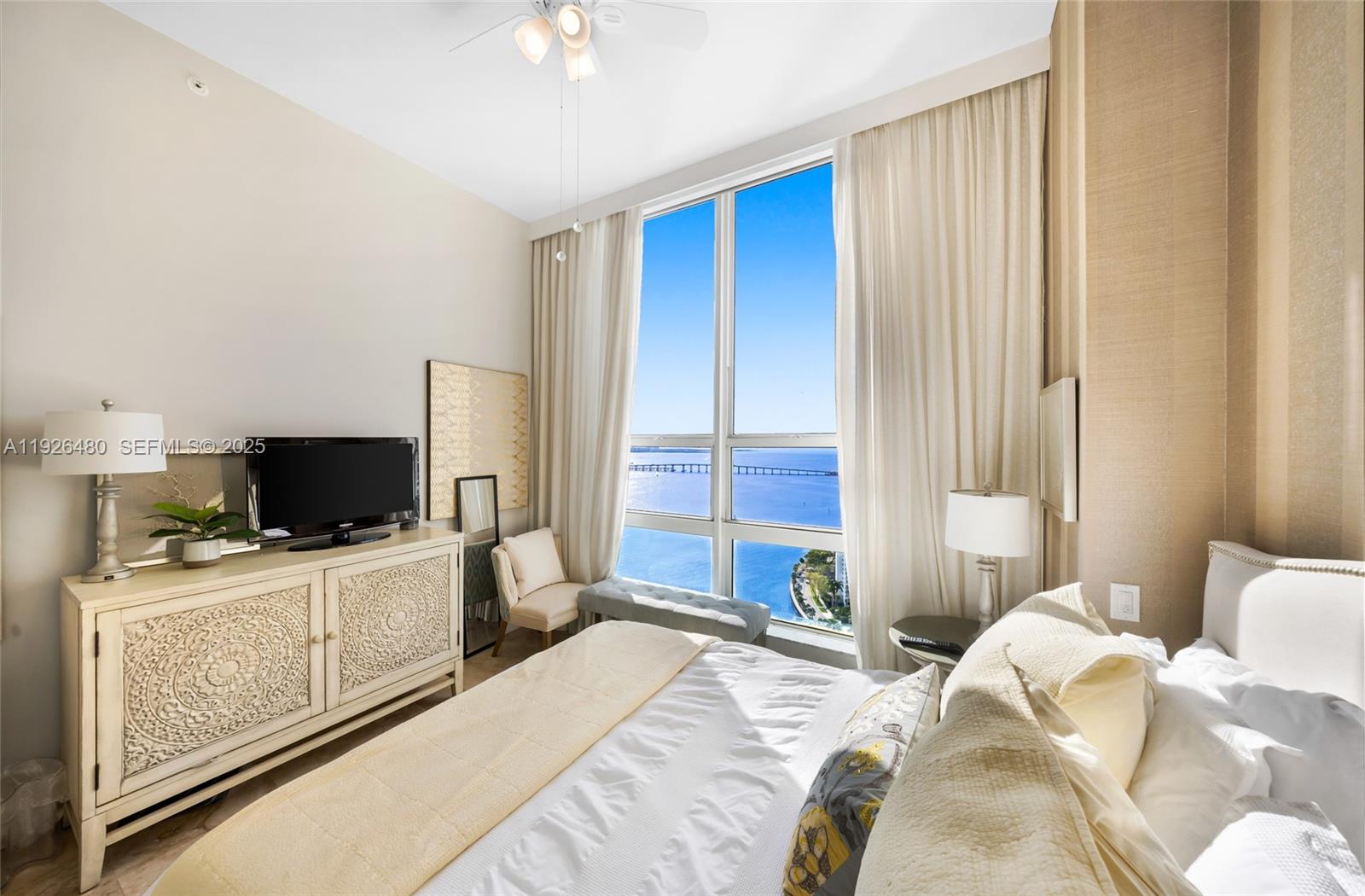 Brickell Bayfront - Residential