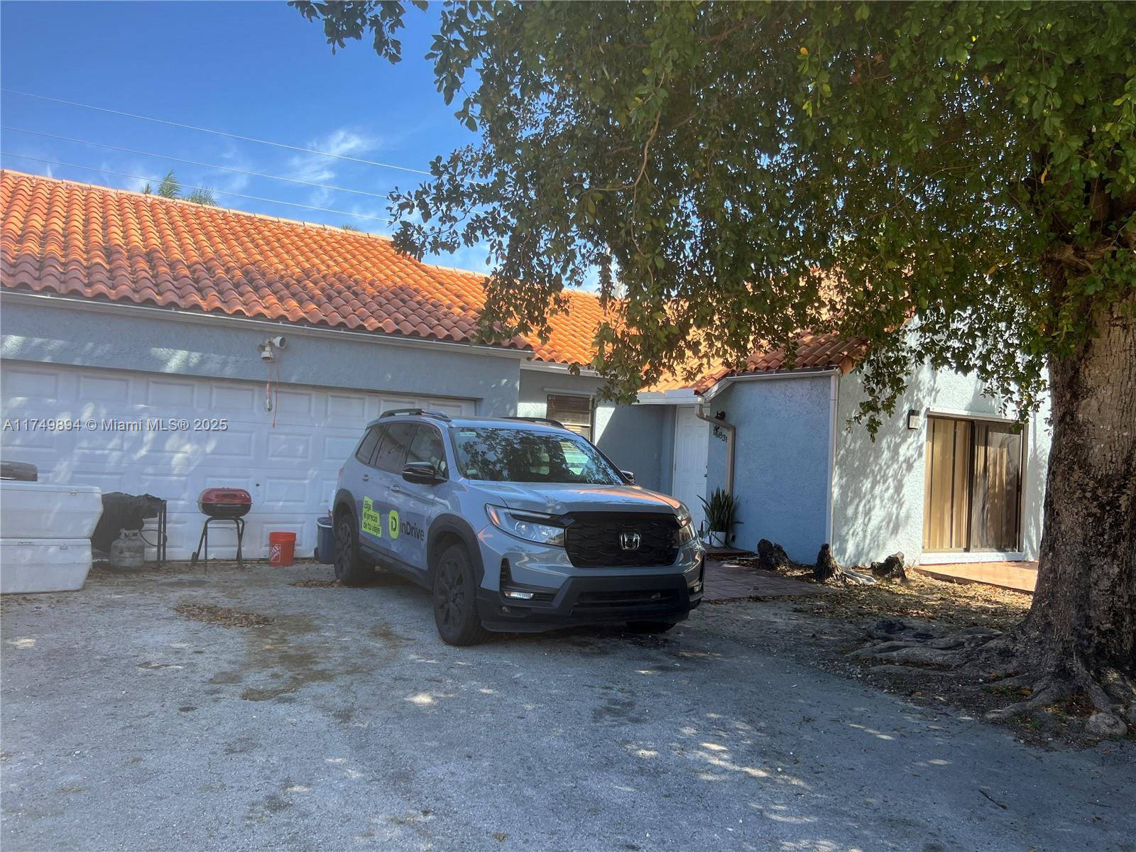 Property for Sale at 16831 Sw 92nd Ct, Palmetto Bay, Miami-Dade County, Florida - Bedrooms: 3 
Bathrooms: 2  - $675,000