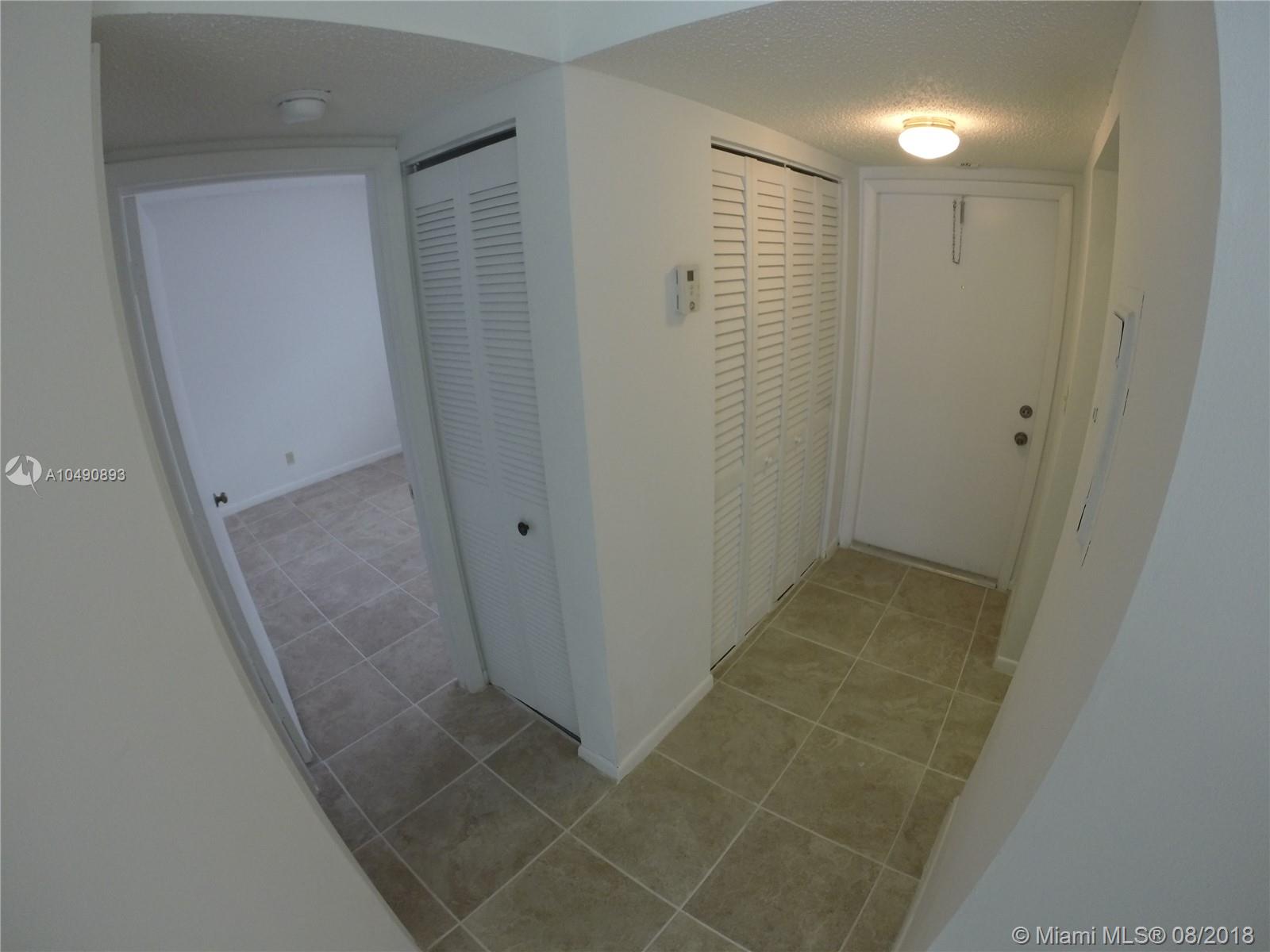 COUNTRY GARDENS CONDO - Residential