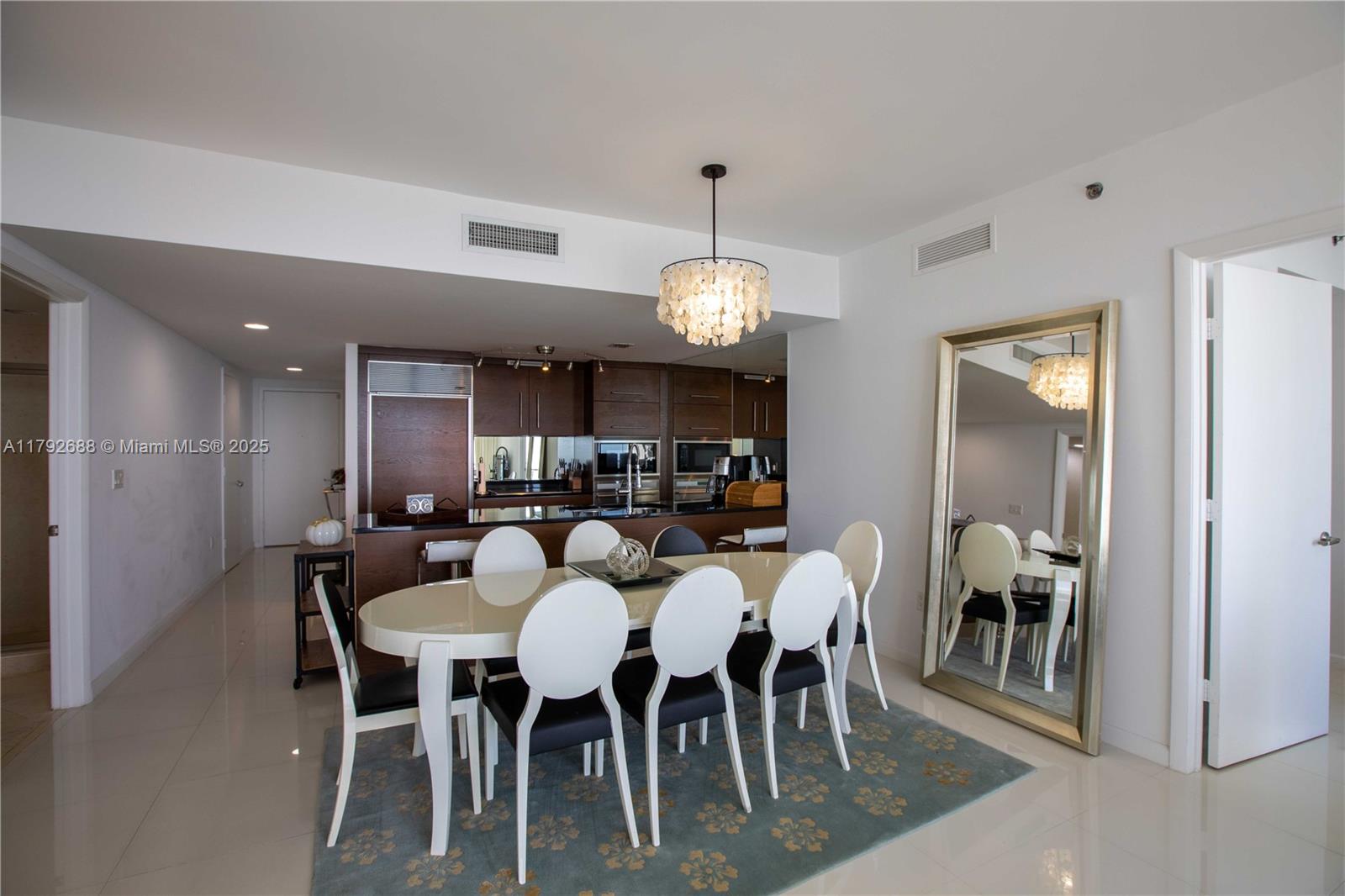 ICON BRICKELL CONDO NO 1 - Residential