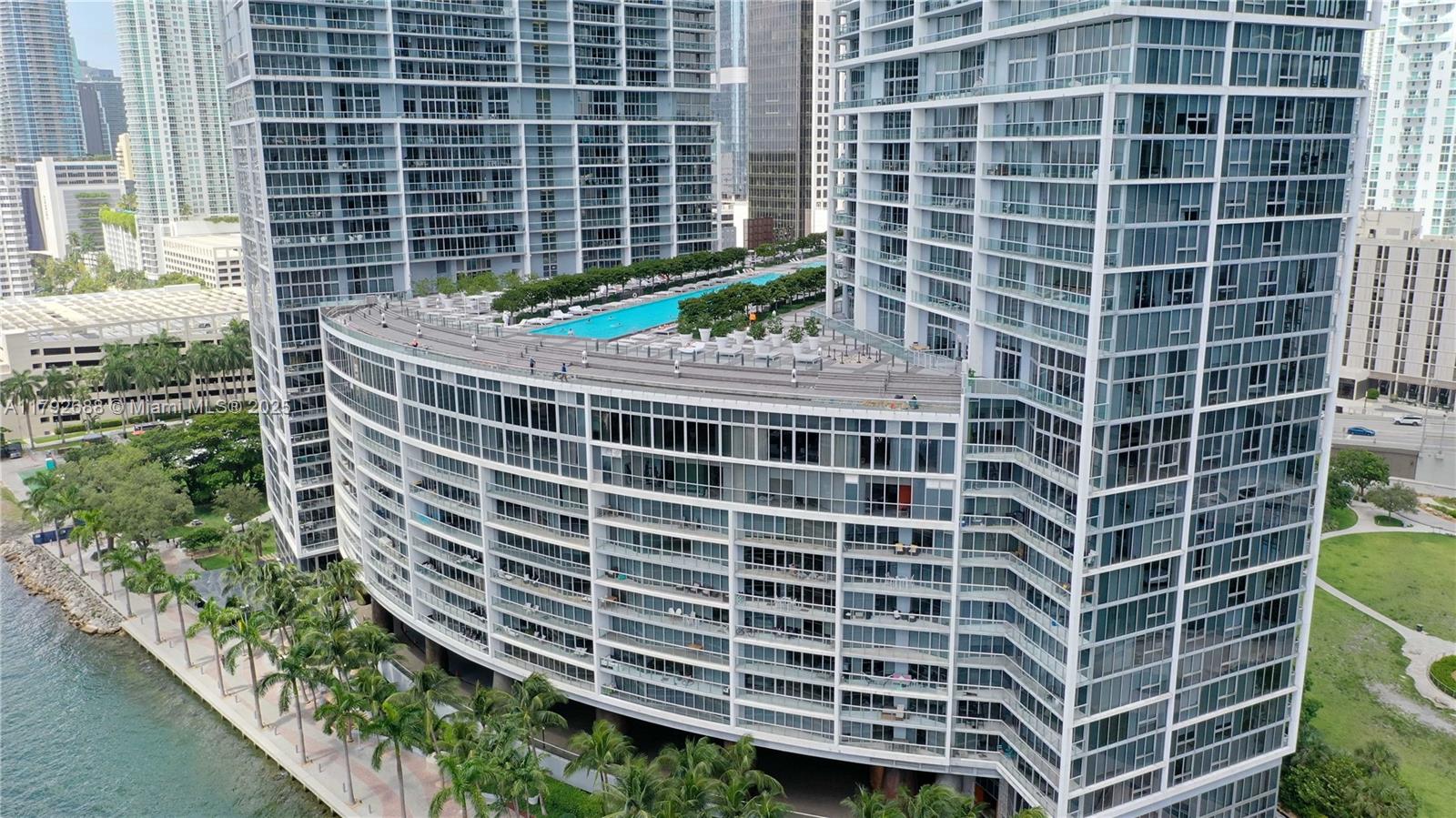 ICON BRICKELL CONDO NO 1 - Residential