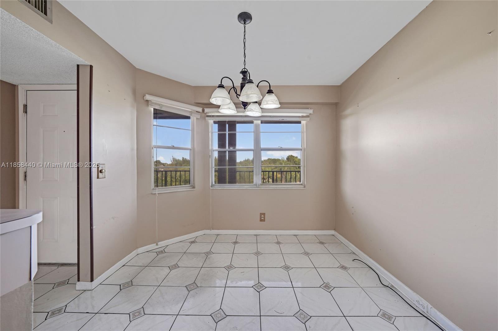 300 SW 130th Ter 405B