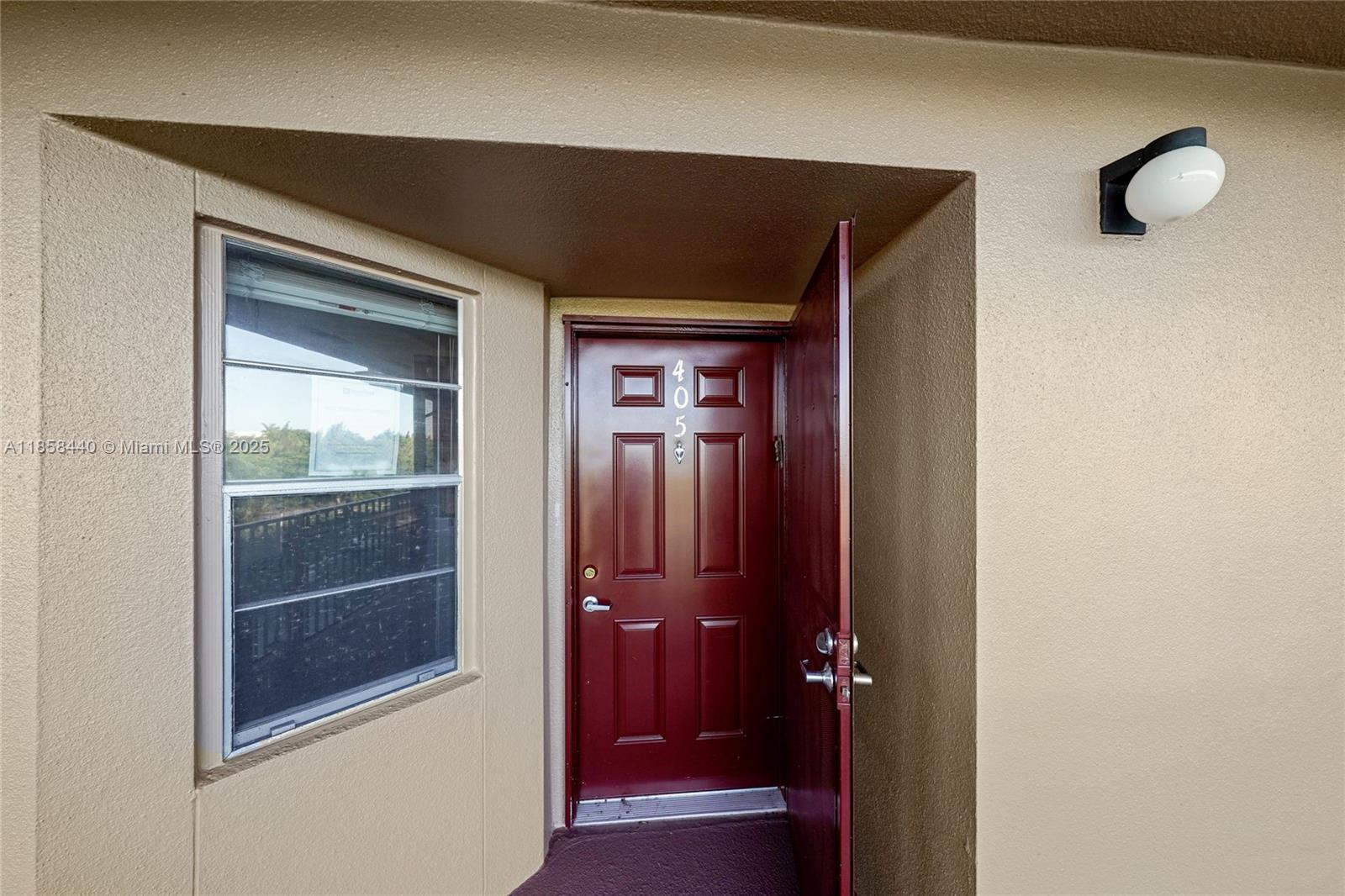 300 SW 130th Ter 405B