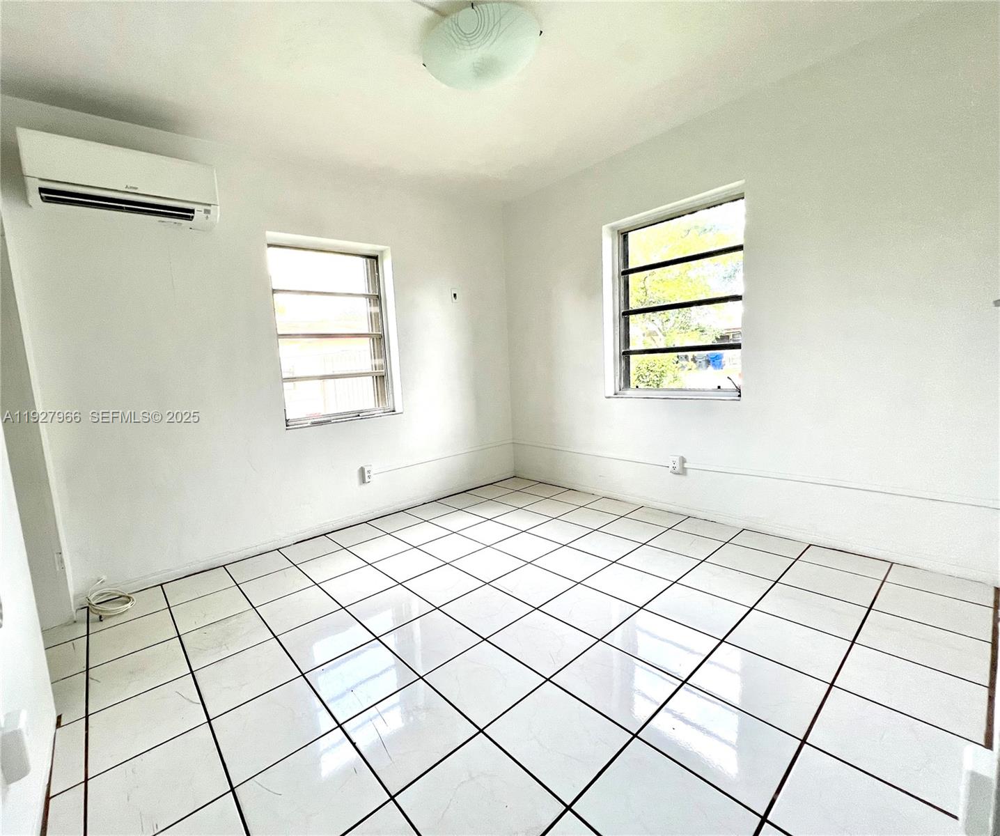 GRACEWOOD NO 4 - Residential Lease