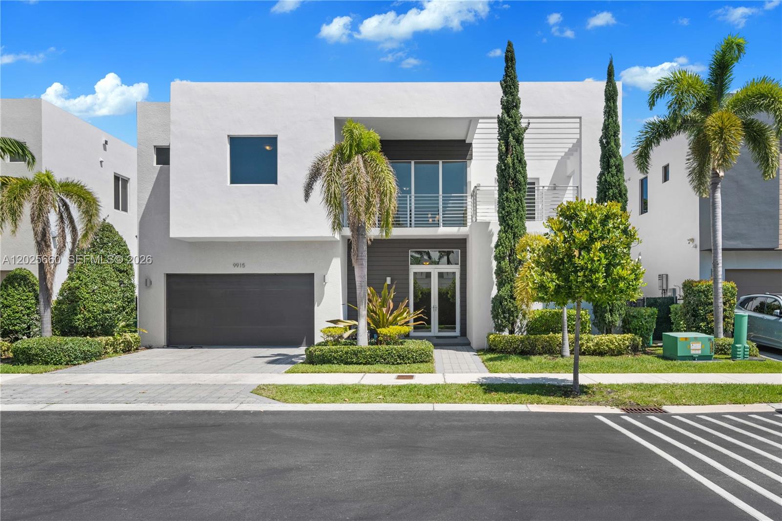DORAL COMMONS RESIDENTIAL - Residential