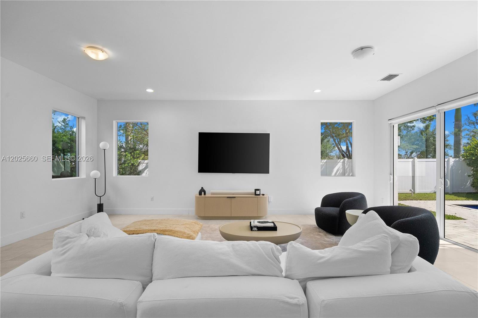 DORAL COMMONS RESIDENTIAL - Residential