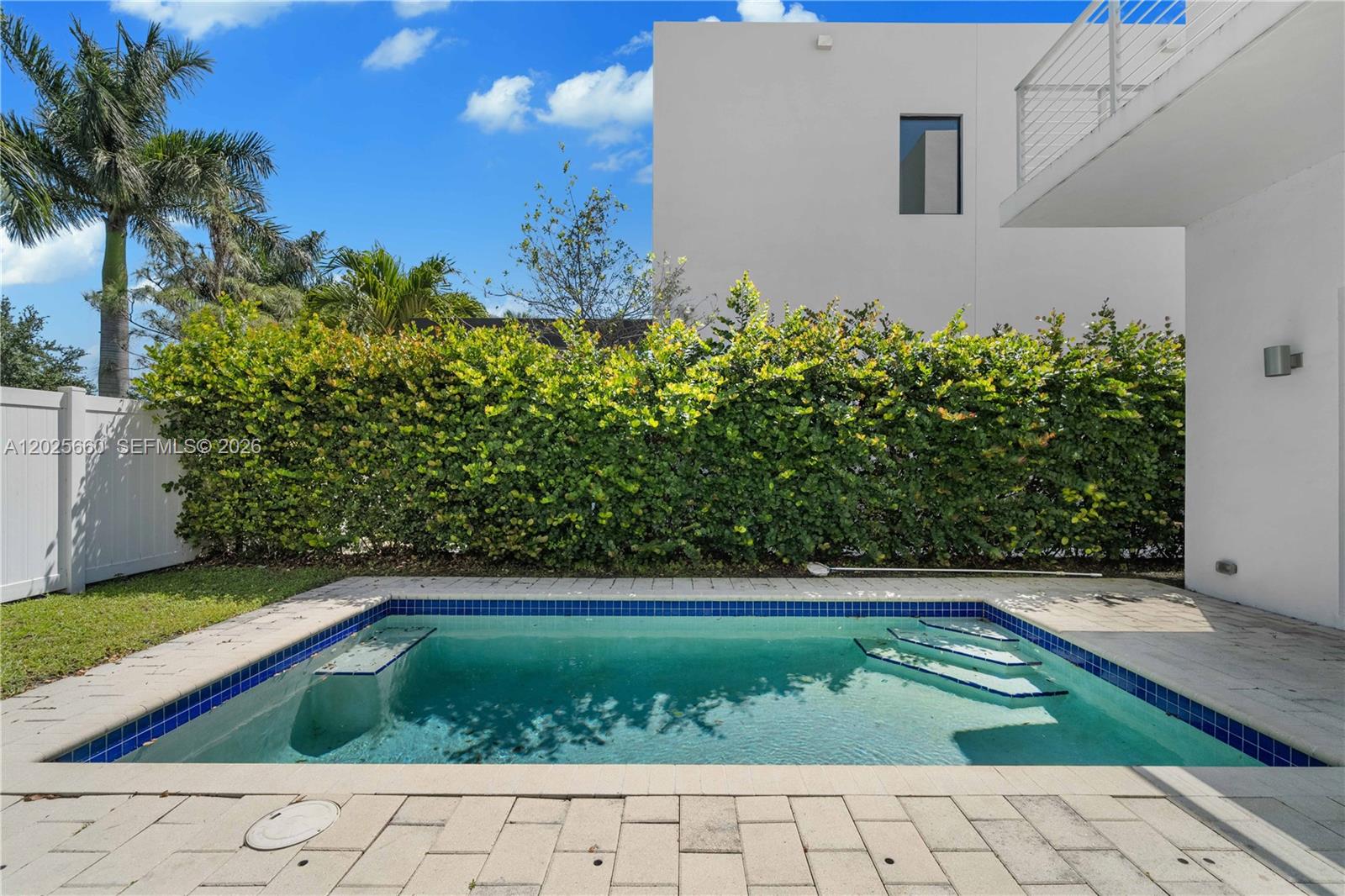 DORAL COMMONS RESIDENTIAL - Residential