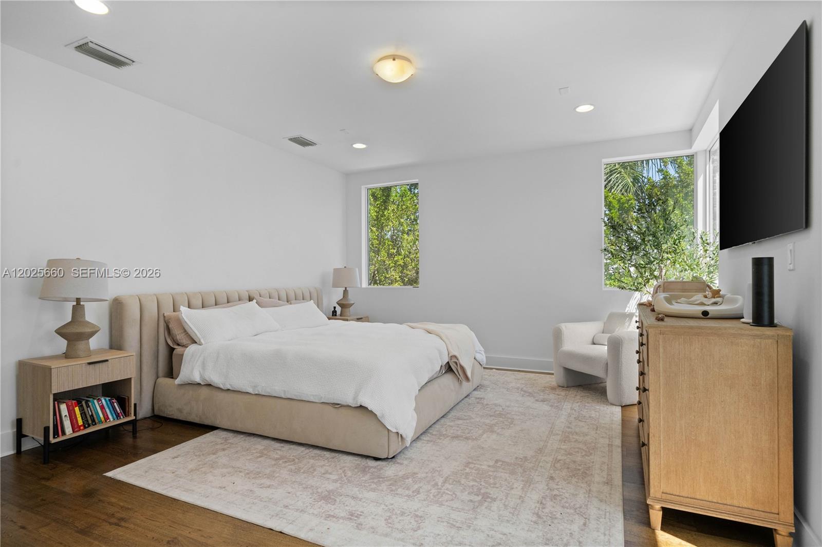 DORAL COMMONS RESIDENTIAL - Residential
