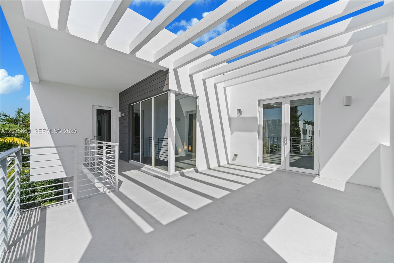 9915 NW 75th St